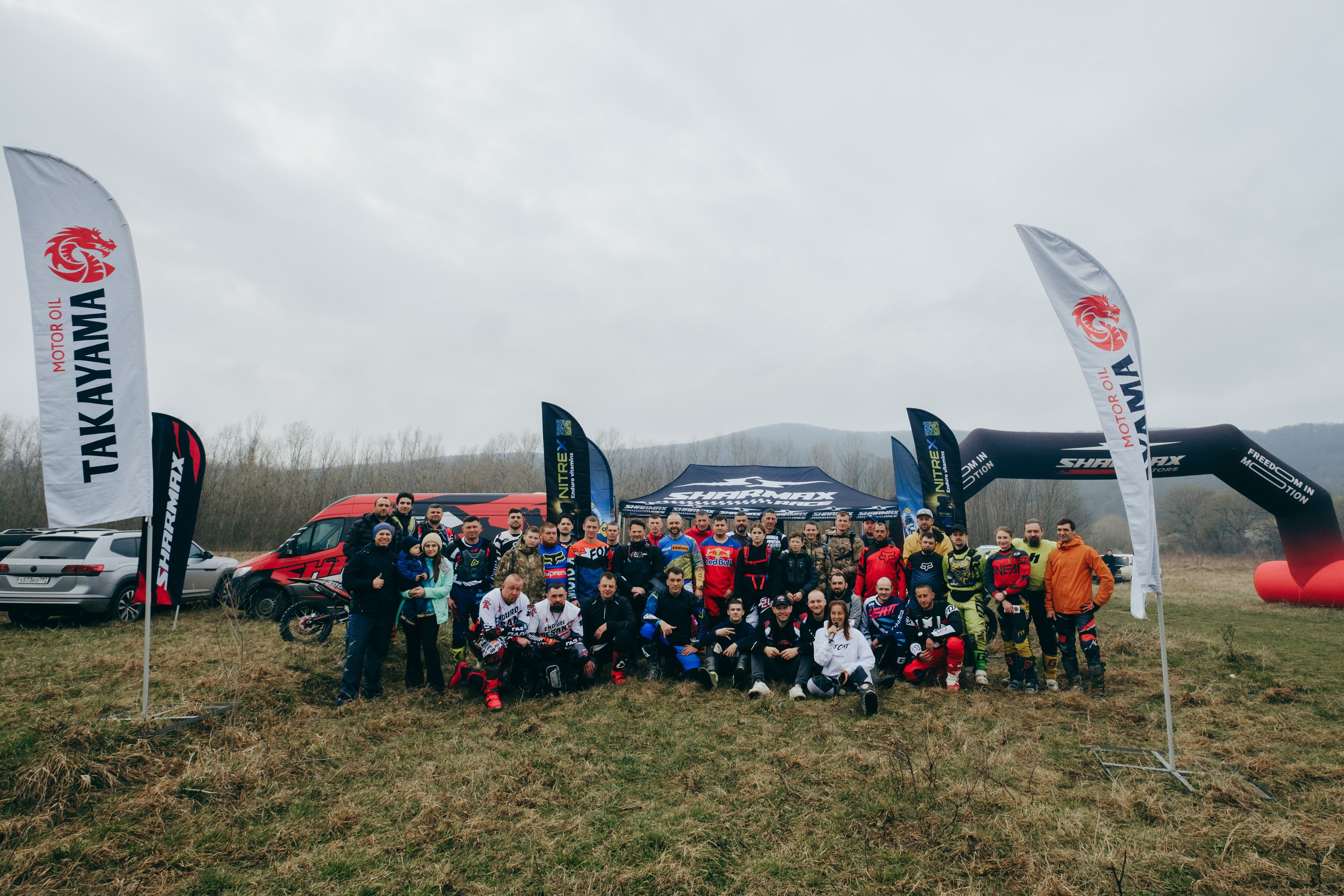 Съемка для Sharmax Moto в Горячем Ключе. Свадебный фотограф Денис Ожигин в Краснодаре и крае. Эмоциональная и стильная съемка вашего дня