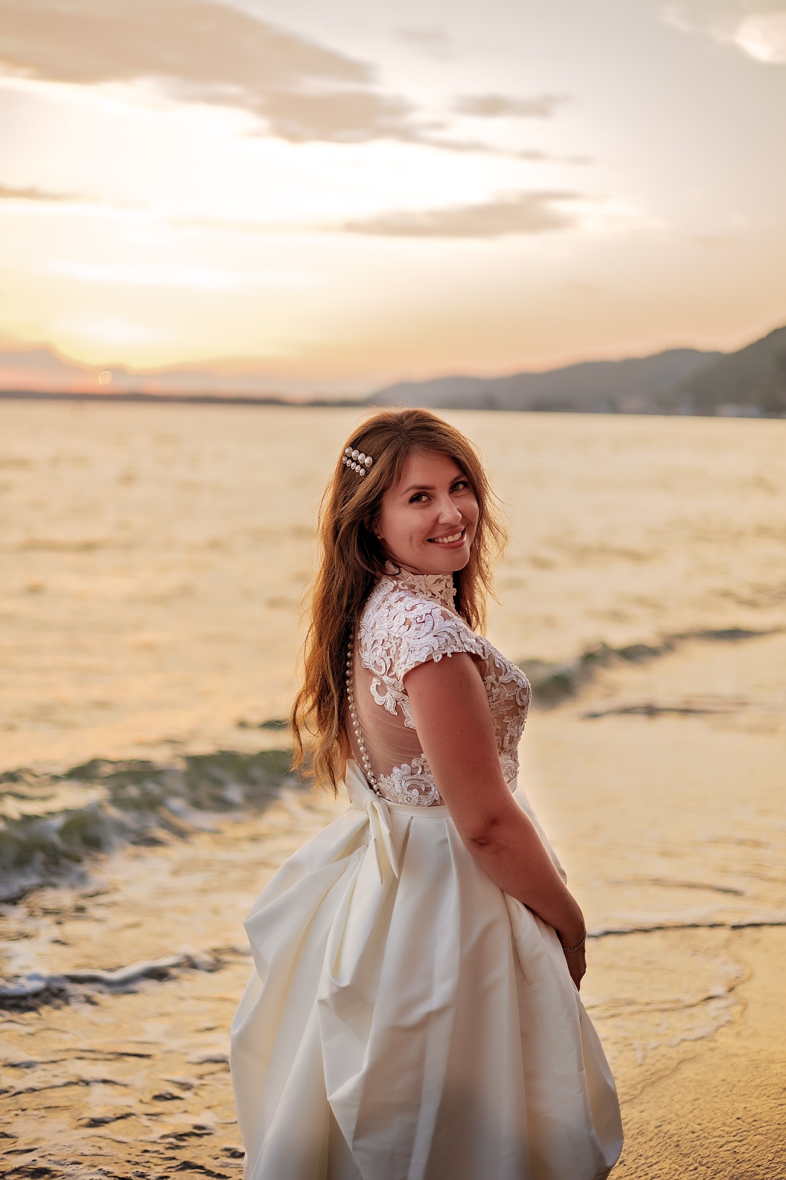 Свадебная фотоистория. Свадебный и семейный фотограф в Абхазии Эля Цишба