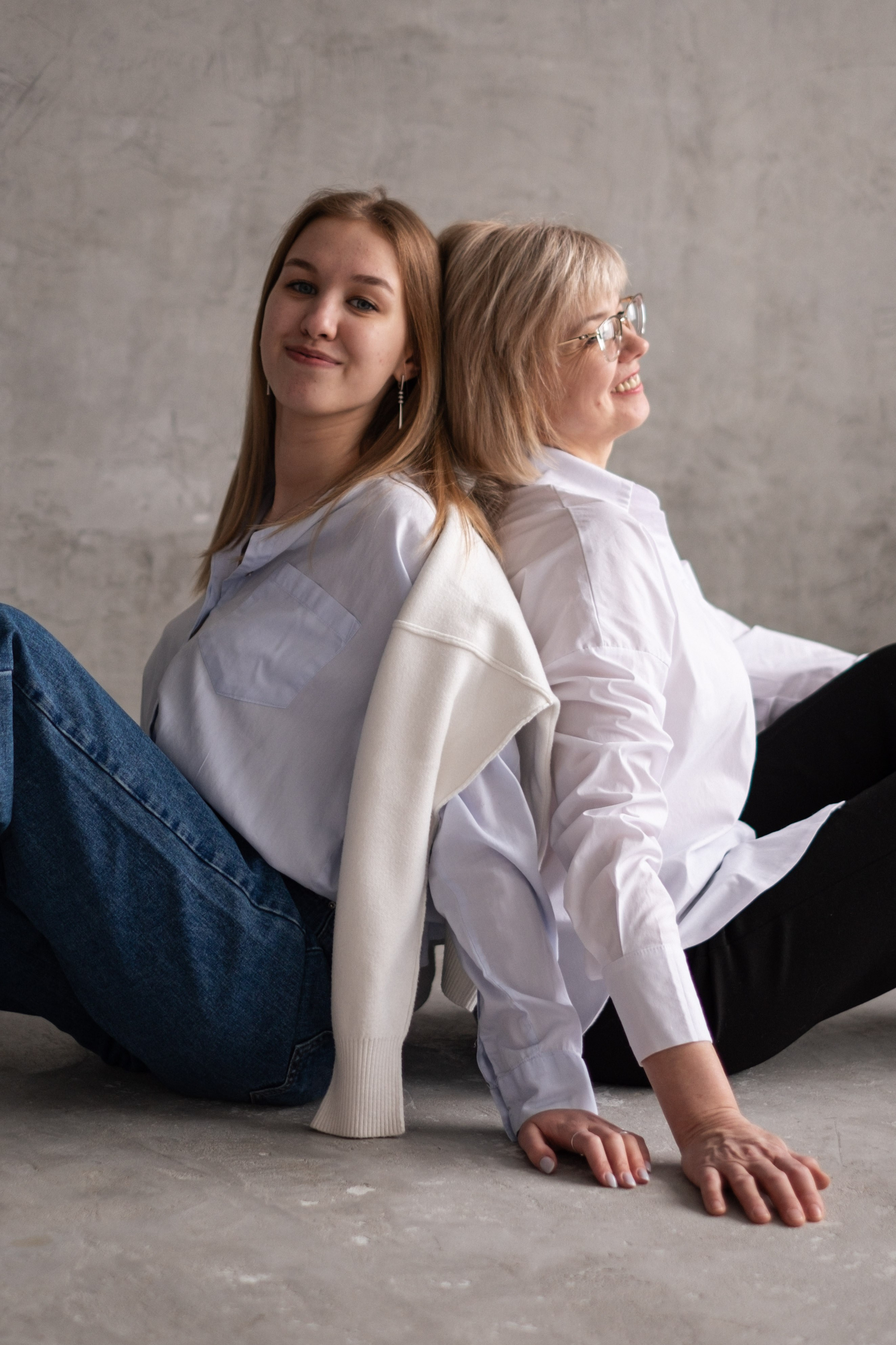 Наталья и Оля | мама и дочь в студии. Фотограф в Новосибирске Диана Ильиных