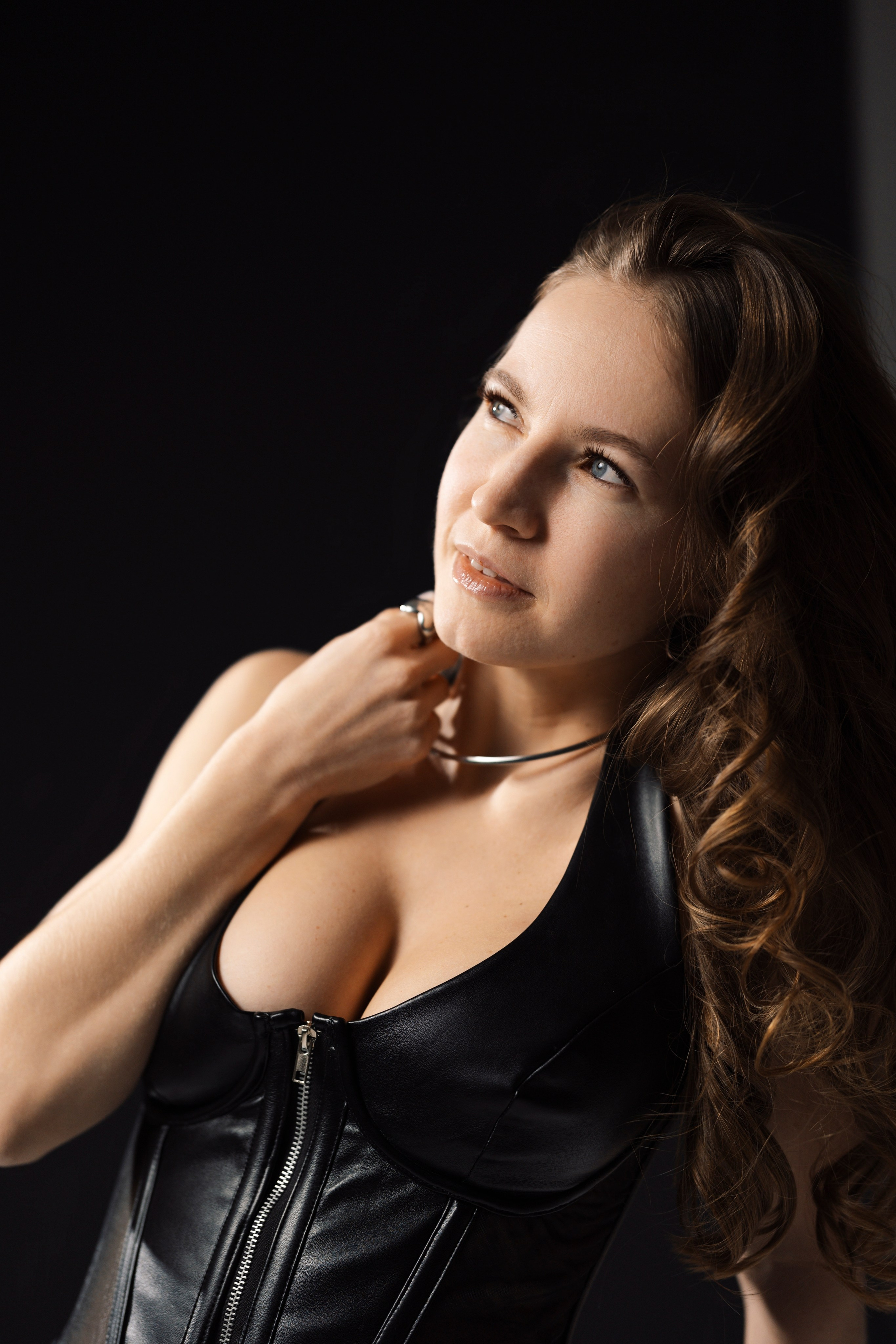 Оксана. Ваш фотограф для любого вида съемки