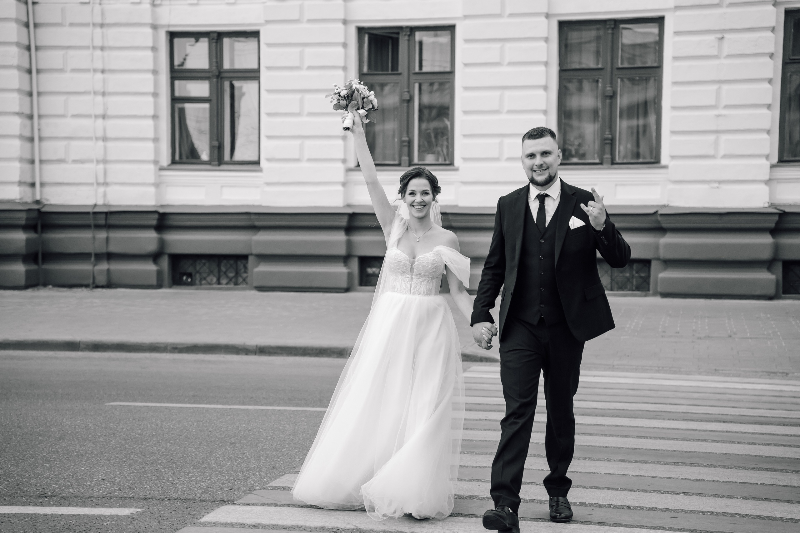 Свадебный день Яны и Максима, прогулка в лесу, Картинная галерея в Тамбове. Свадебный фотограф в Тамбове Павел Четвертков