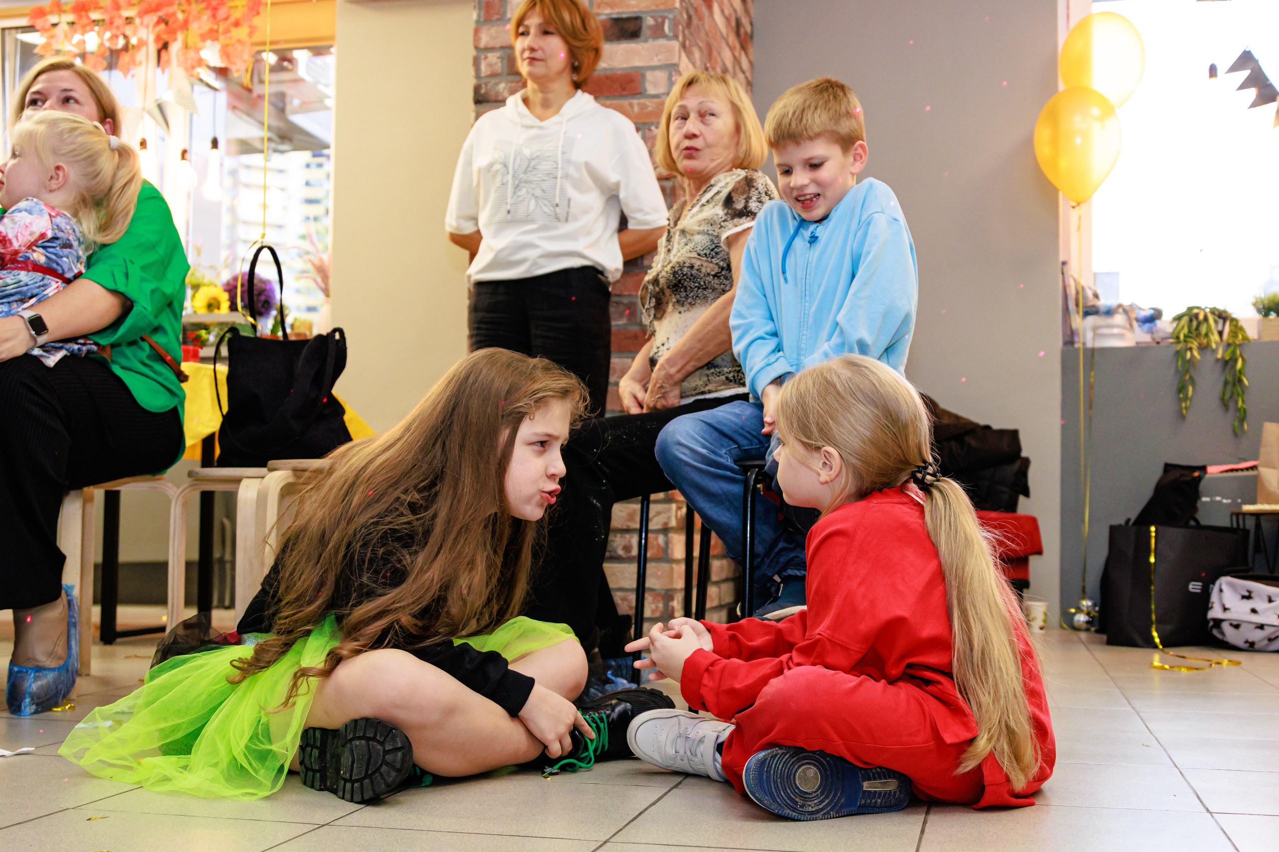 Тусовки. Выпускные альбомы в Москве и Московской области