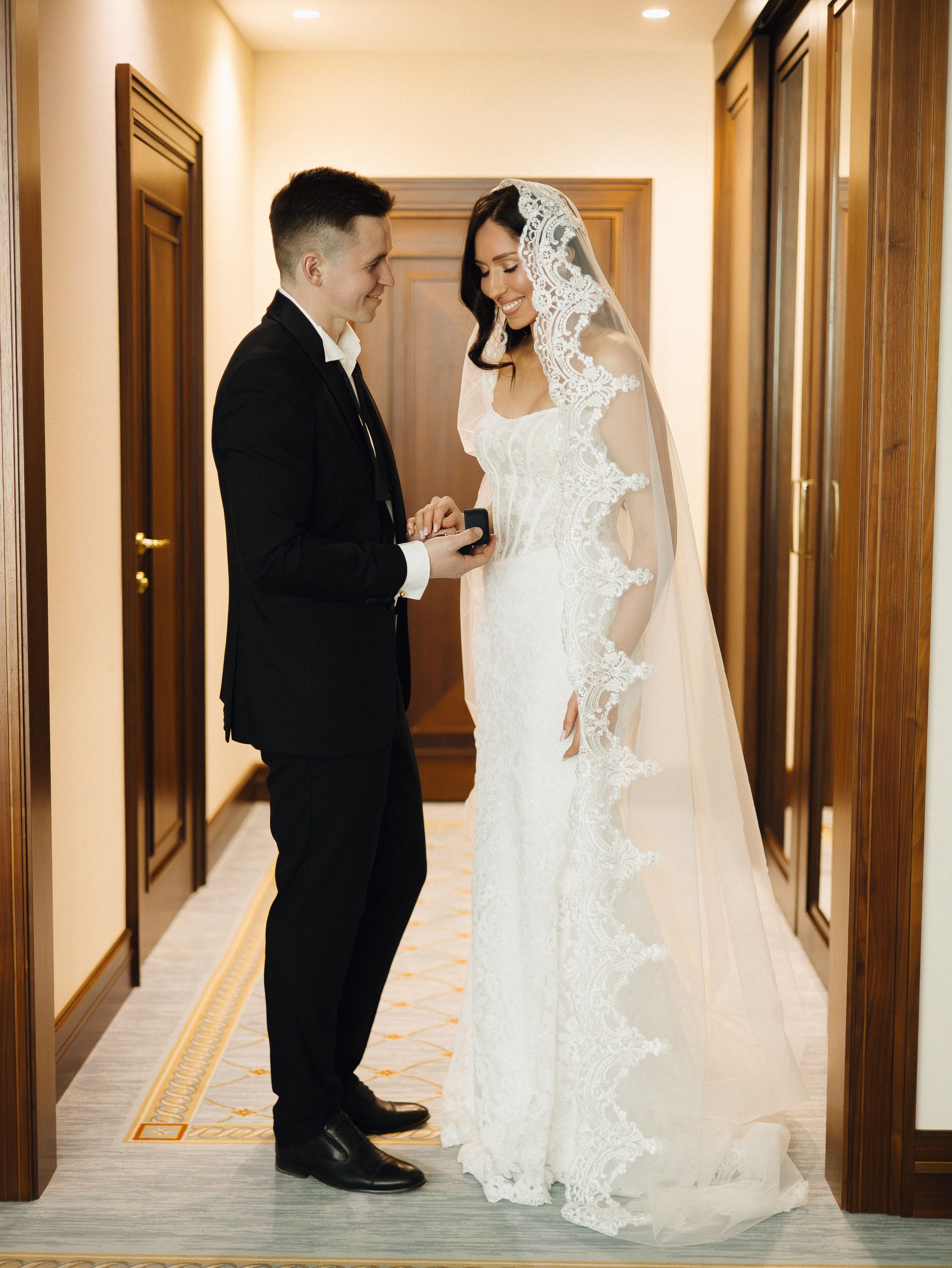 ЧЕЛ СИТИ. Свадебный и индивидуальный фотограф в Челябинске Евгения Негодяева