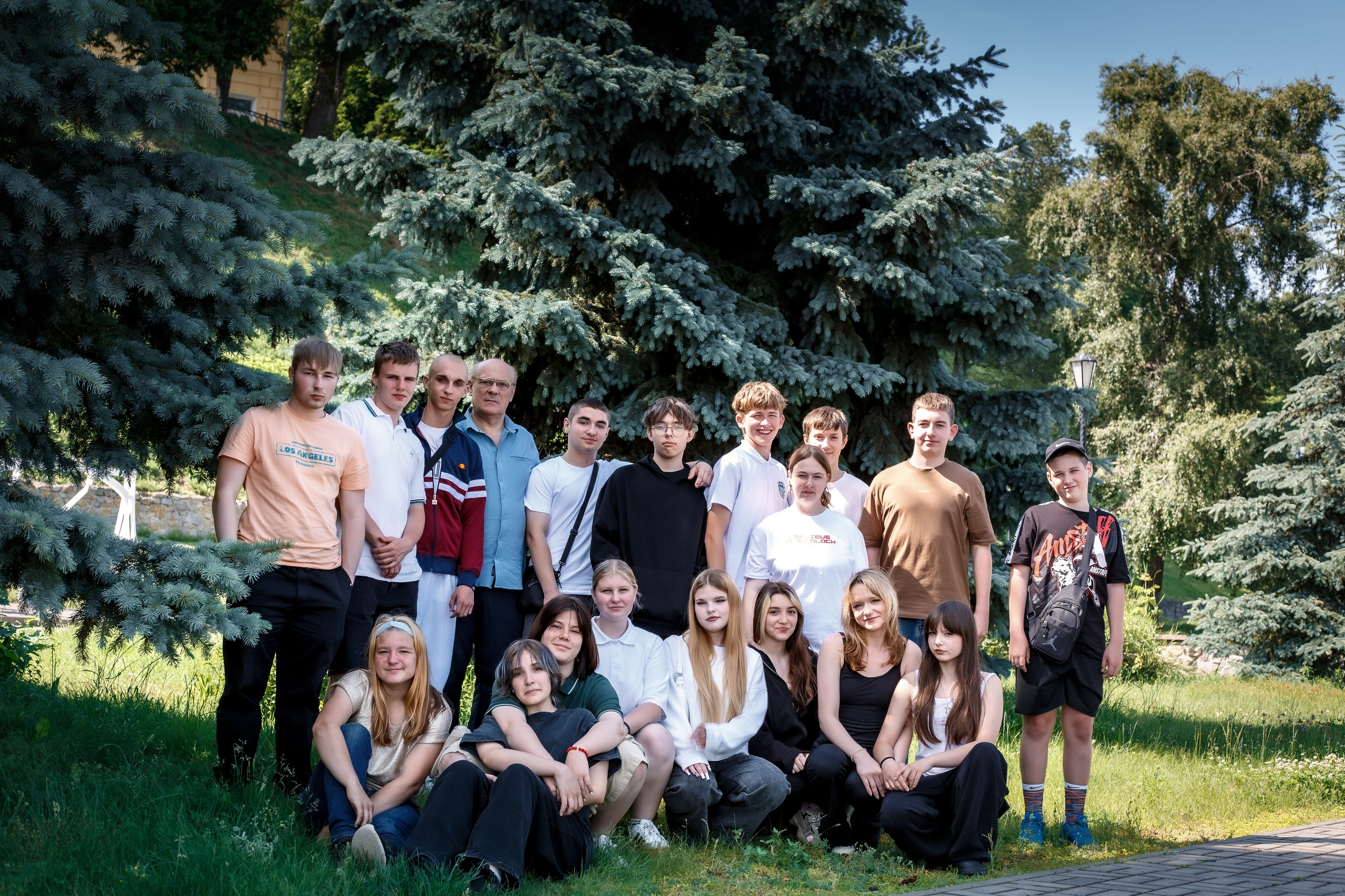 ✓ Выпускные съемки. Фотограф Юрий Якименко. Школьный, семейный и свадебный фотограф в Гоме