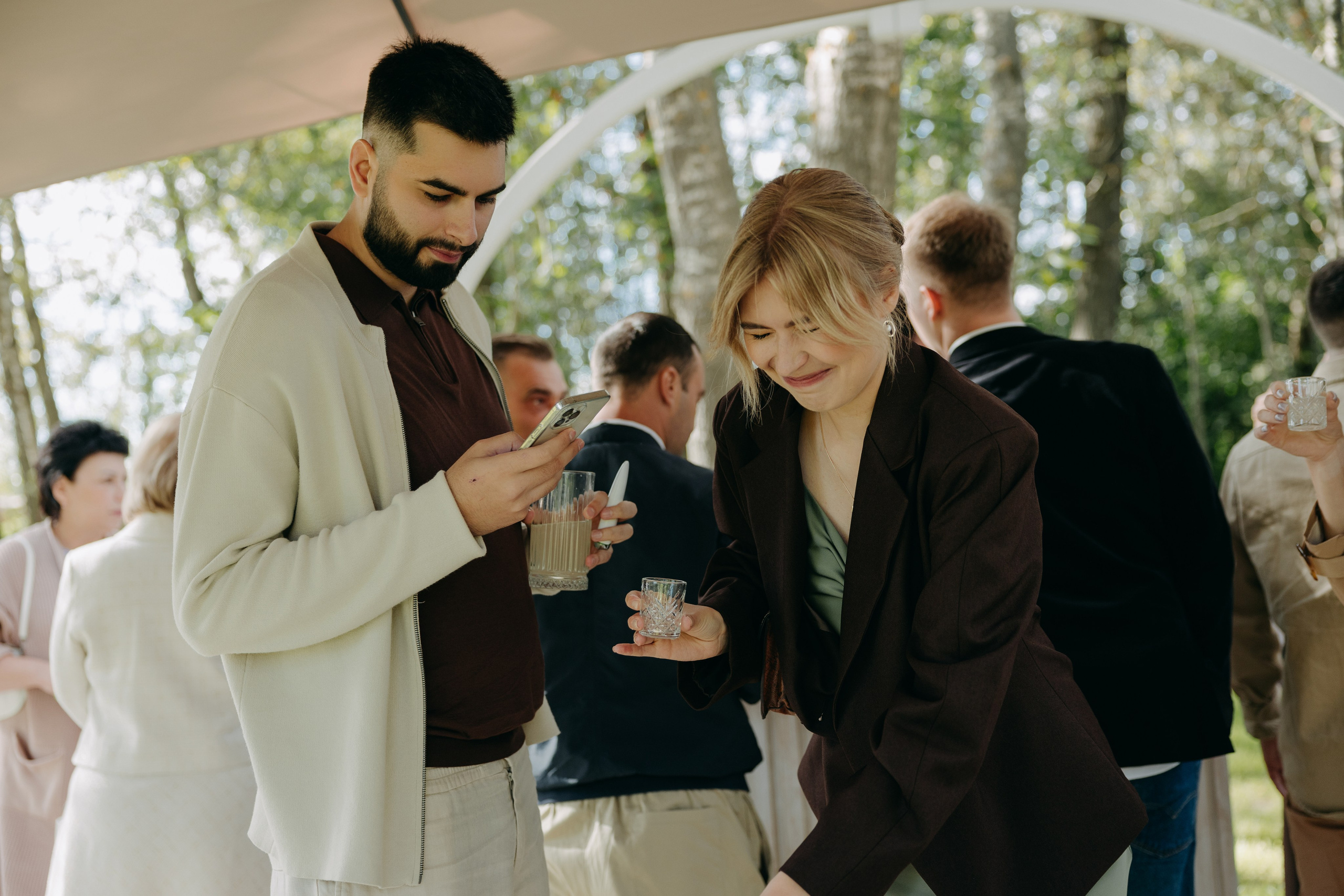 Утро в отеле Twelve Reasons и банкет в усадьбе Шелепаново. Свадебный фотограф Москва Анастасия Храмова
