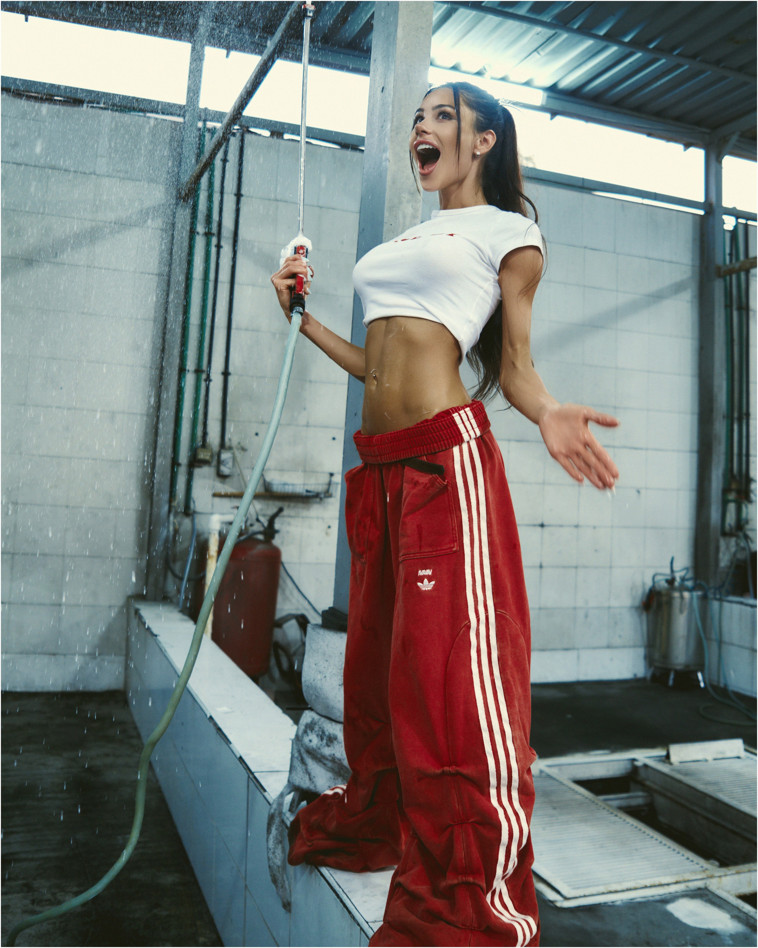 Yanas0r0ka. NOIZOMAX Художественный фотограф в Дубай