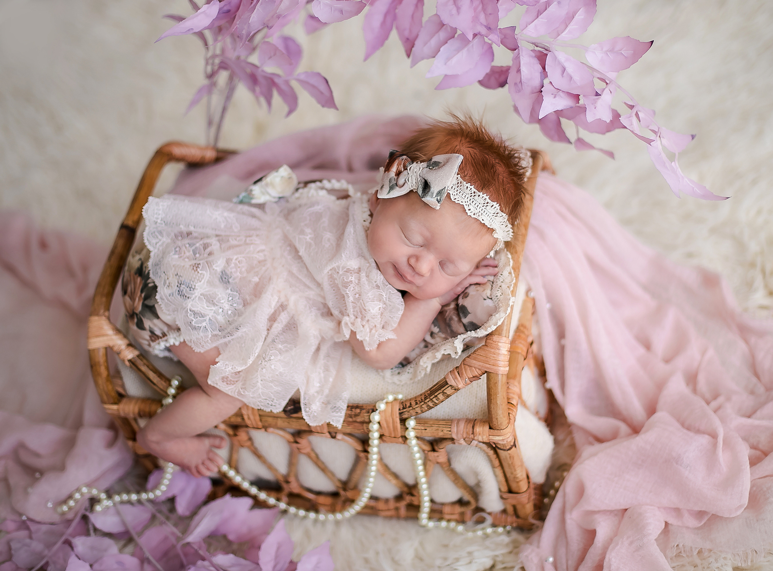 Newborn девочки. Главная