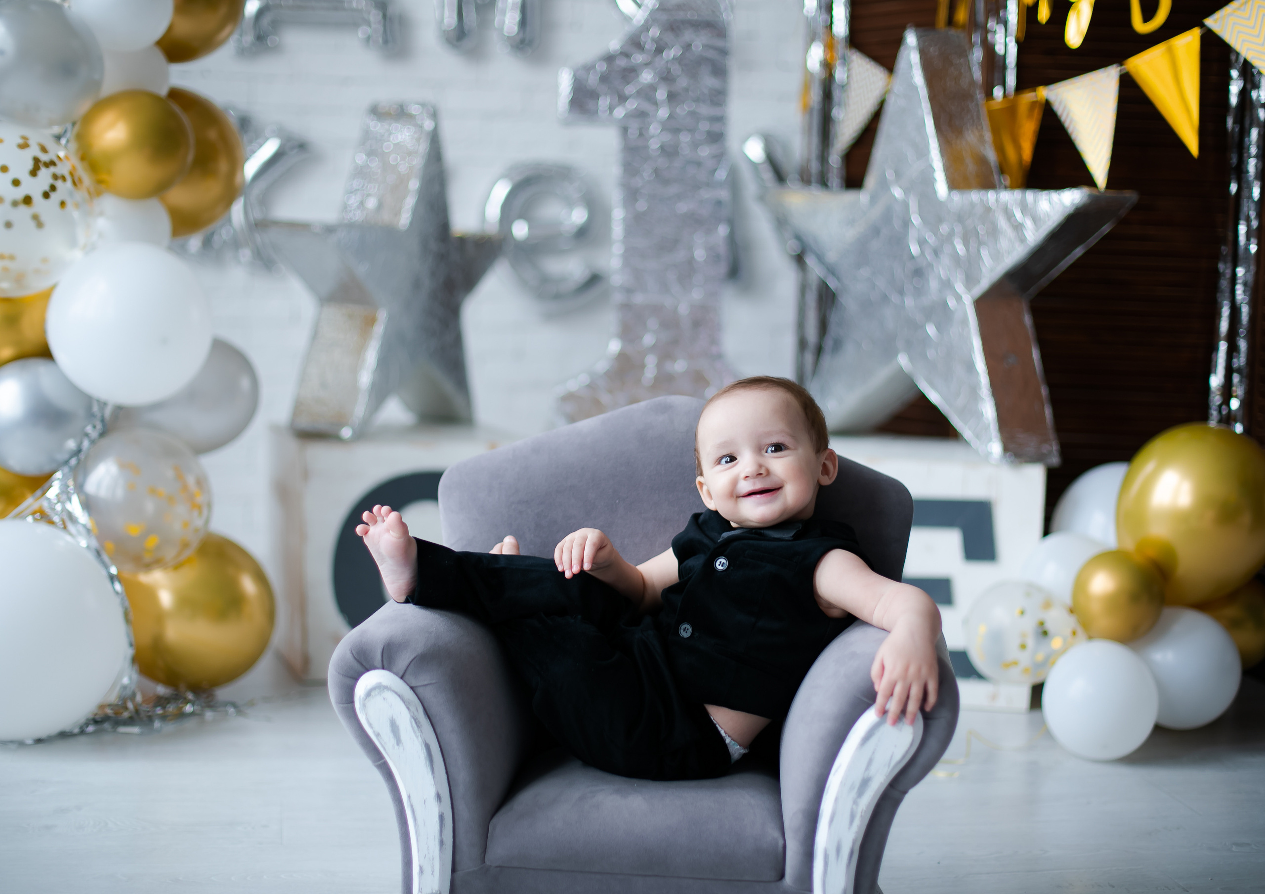 Годик. Главная