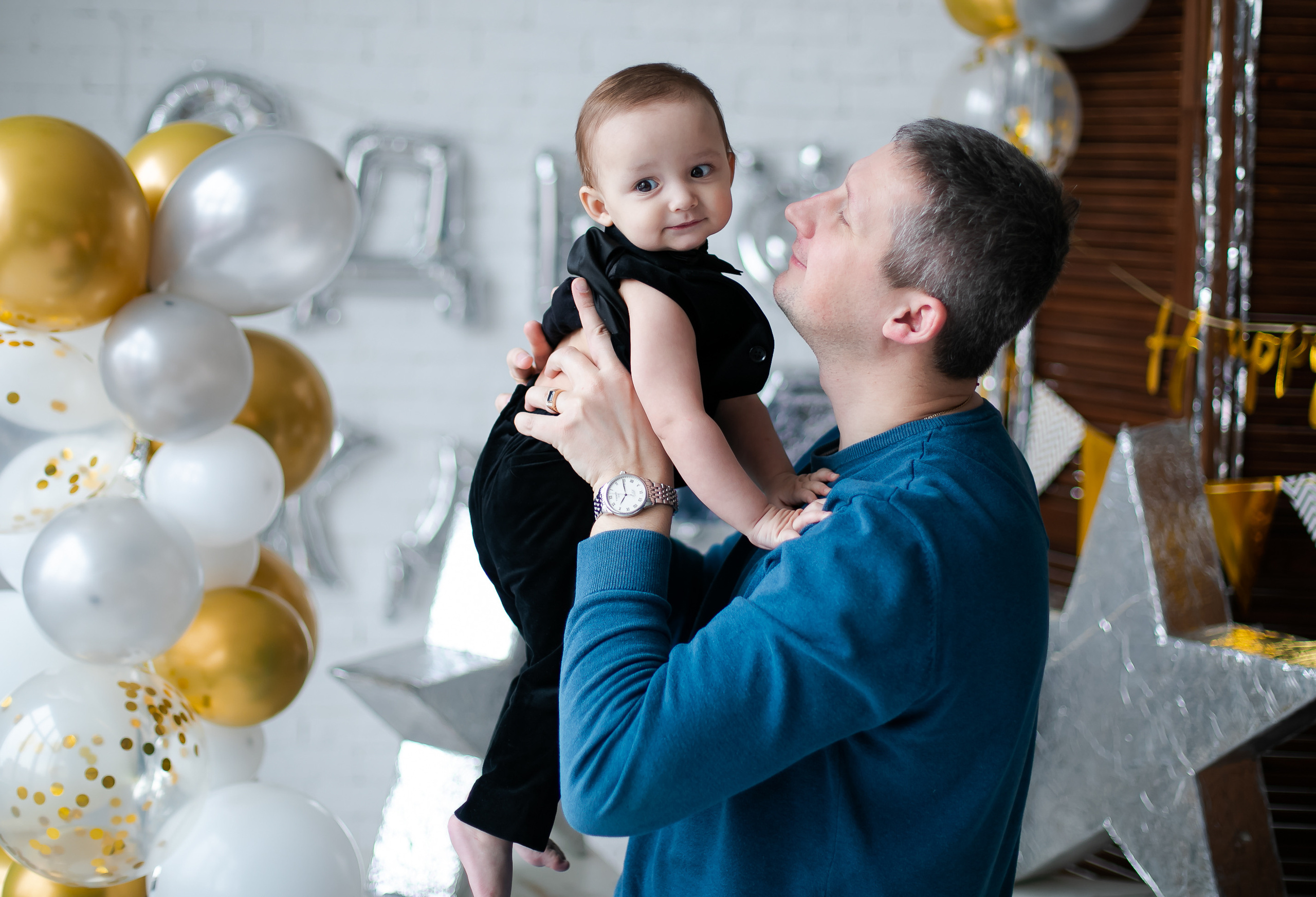 Годик. Главная