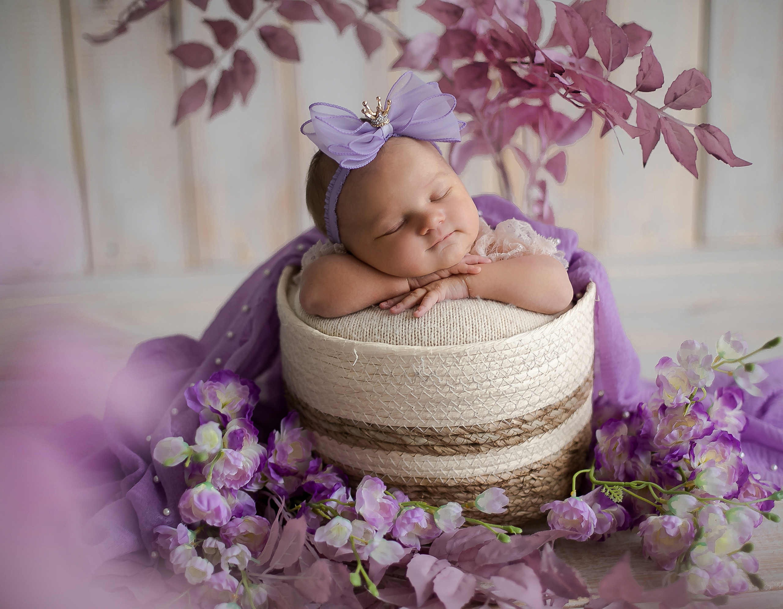 Newborn девочки. Главная