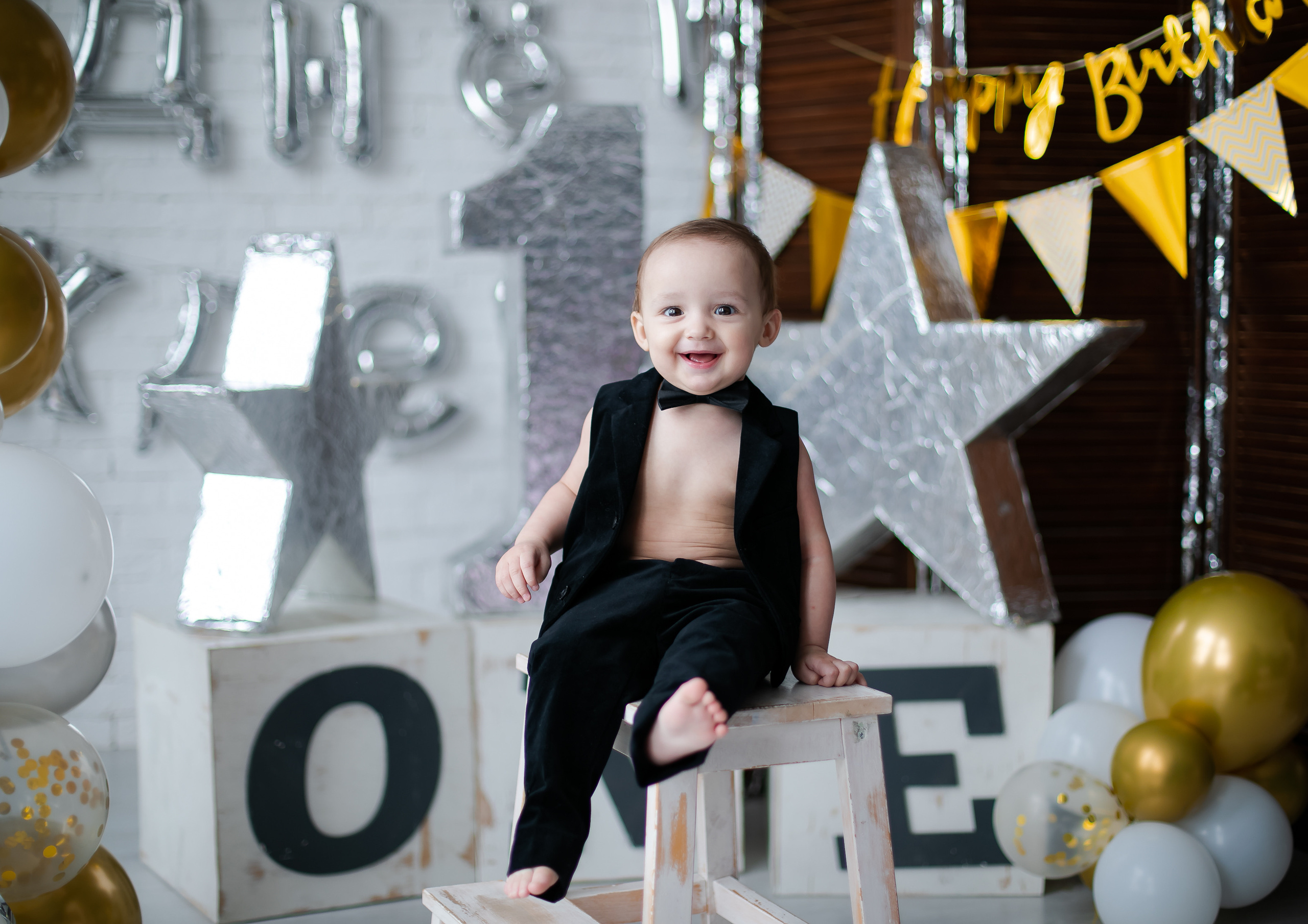 Годик. Главная