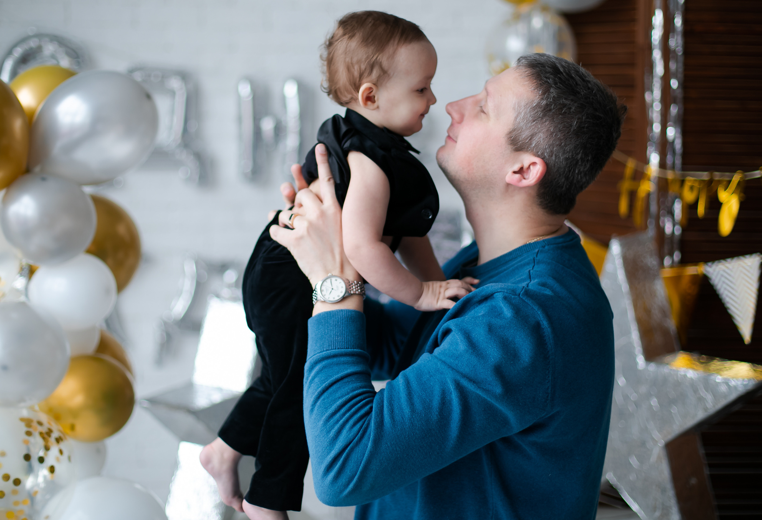 Годик. Главная