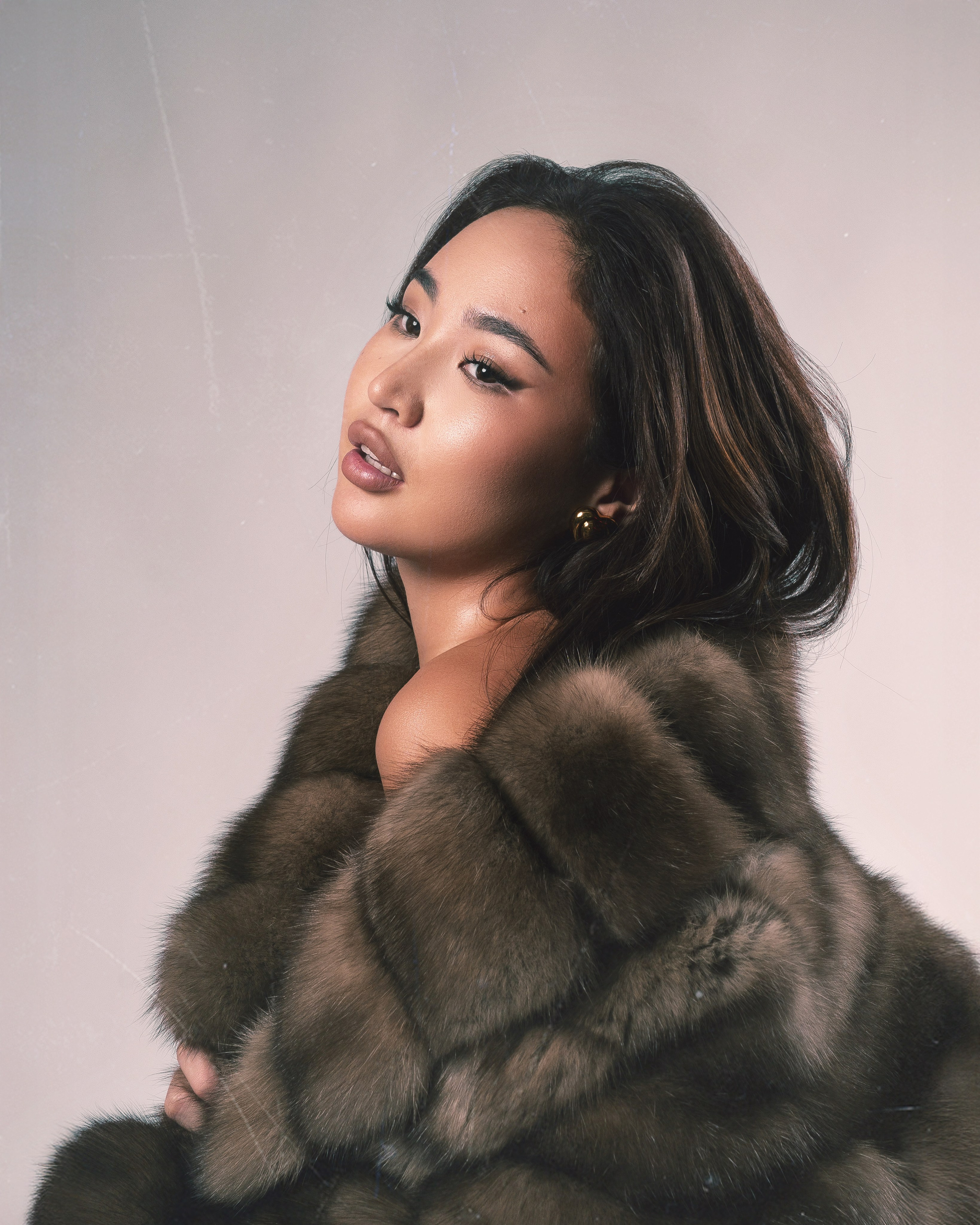 Айым. Nurken Omirbay Digital Creator | Photo & Video