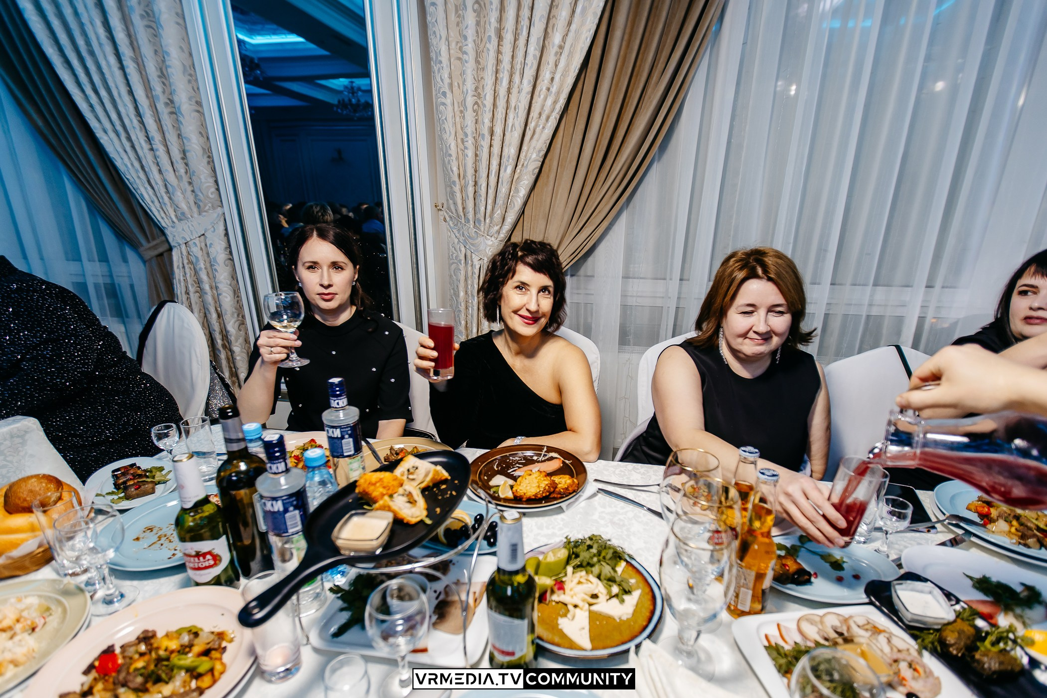 Мюзикл «12 Месяцев» в ресторане «Лазурный берег»