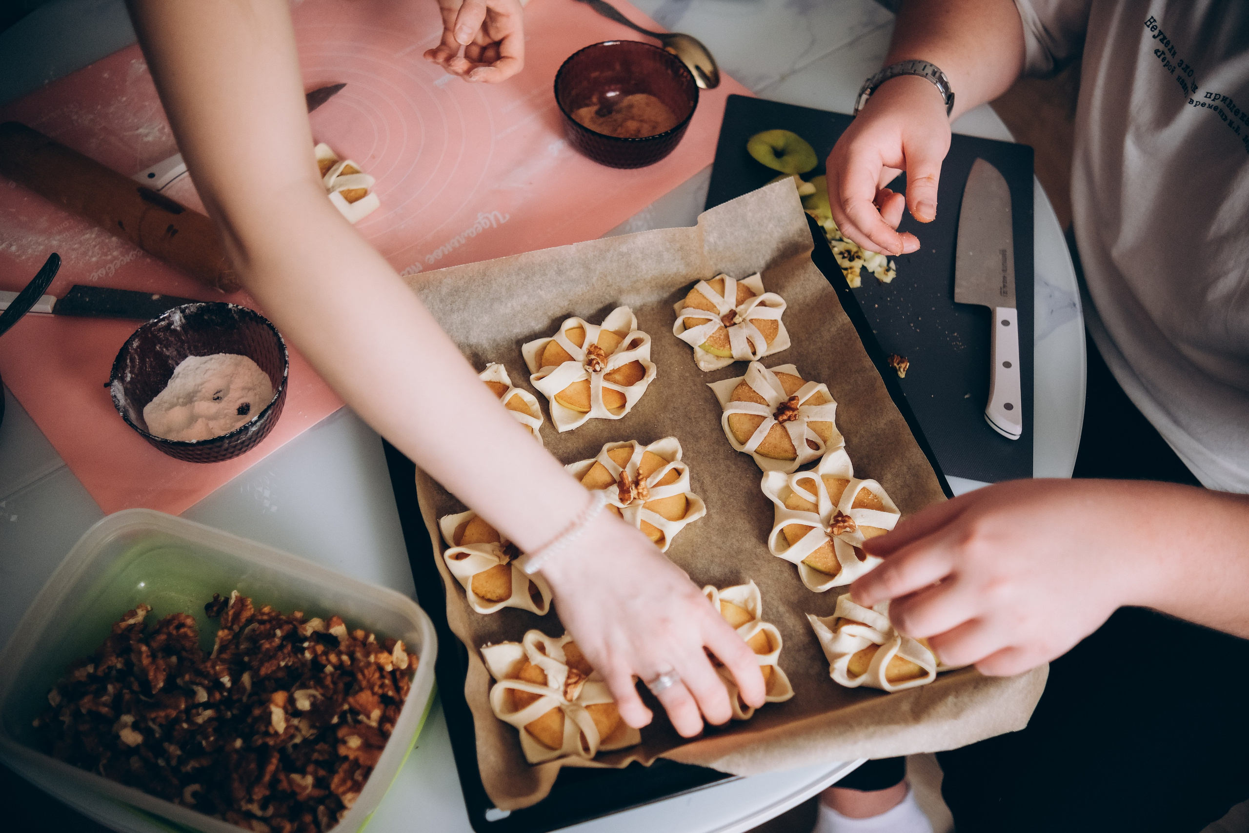 Ксения и Иракли. Семейный детский ньюборн фотограф в Москве Марта Петрова