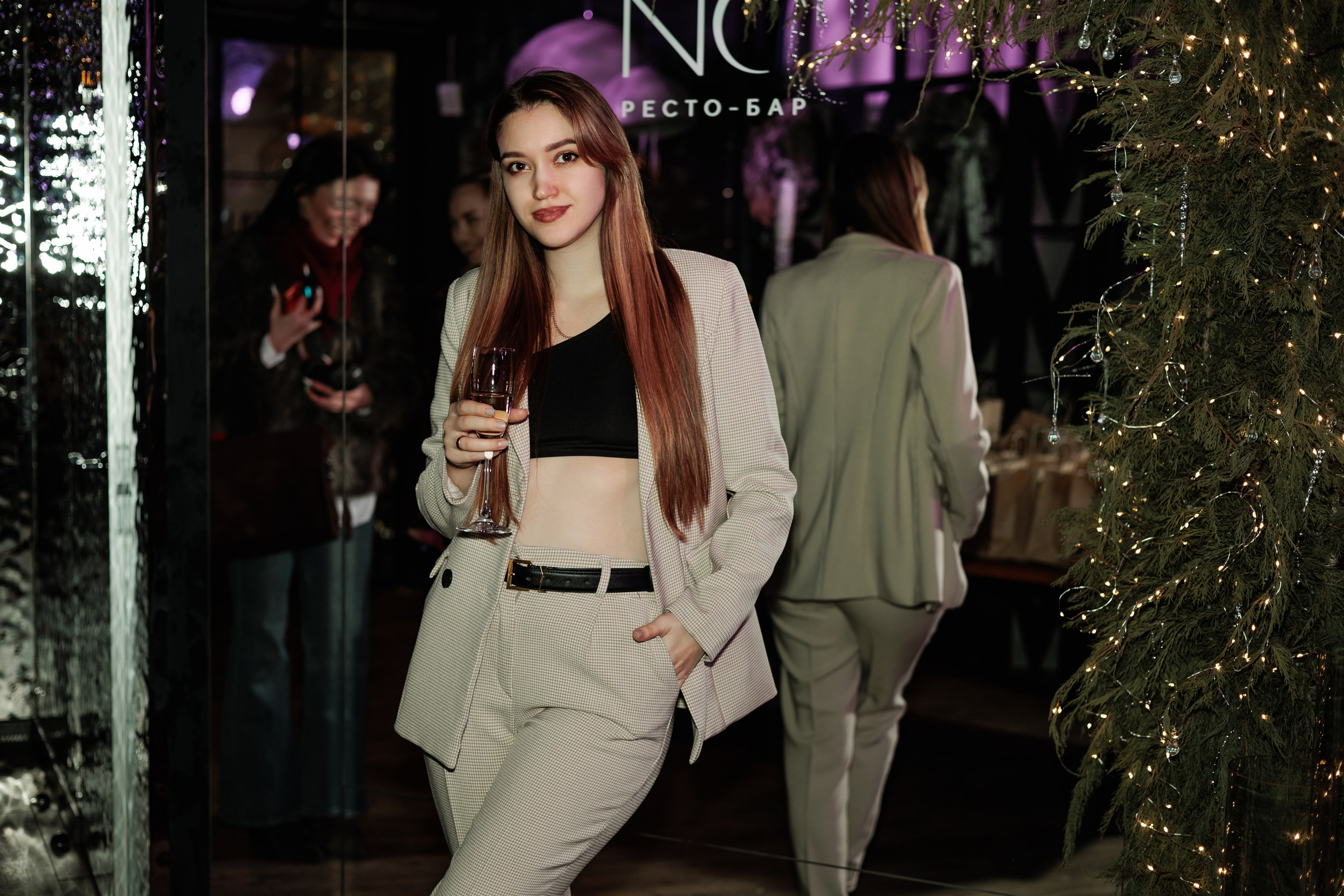 Репортаж Mona. Фотограф Саратов Анастасия