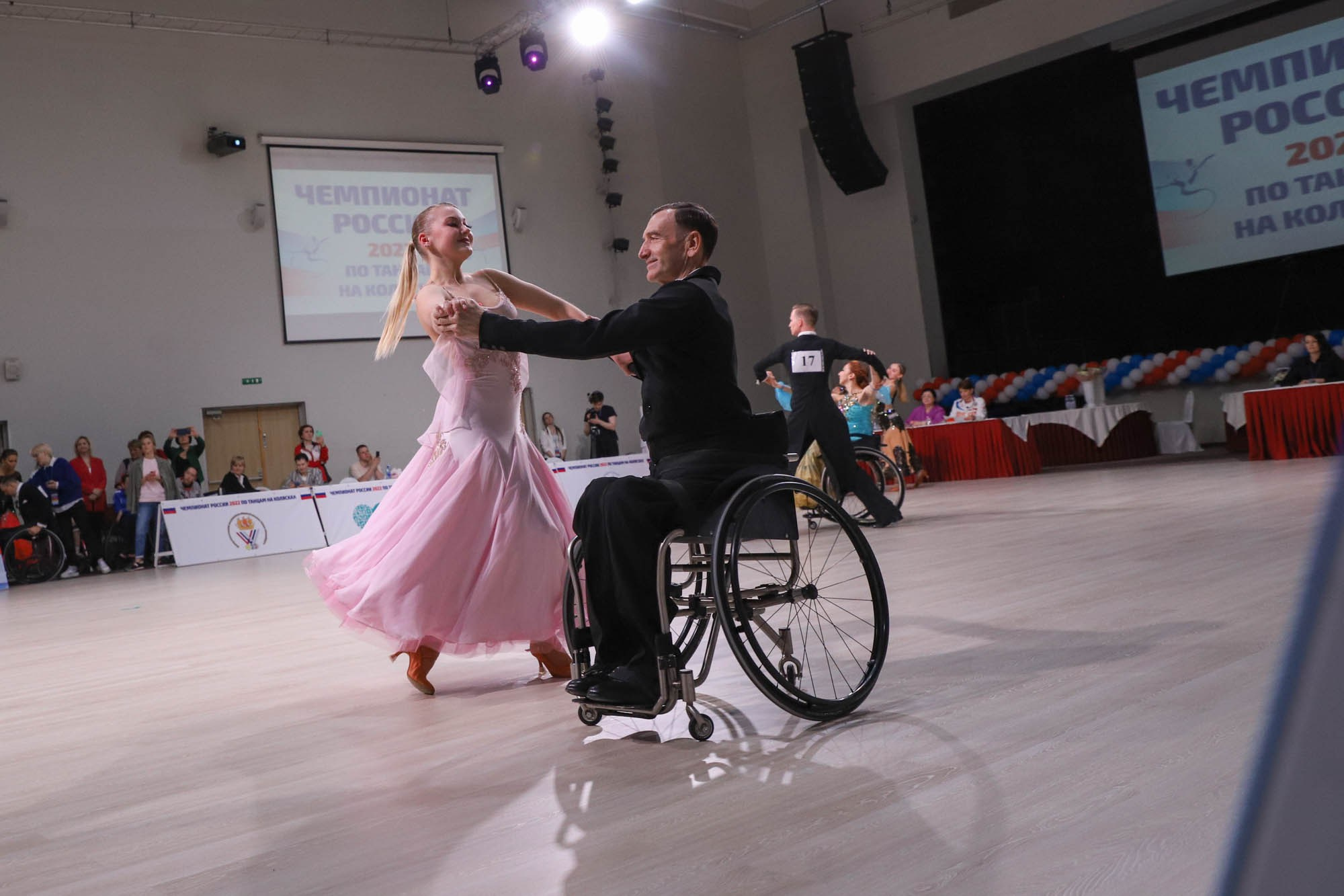 Чемпионат России по танцам на колясках. Фотограф Дарья Попова