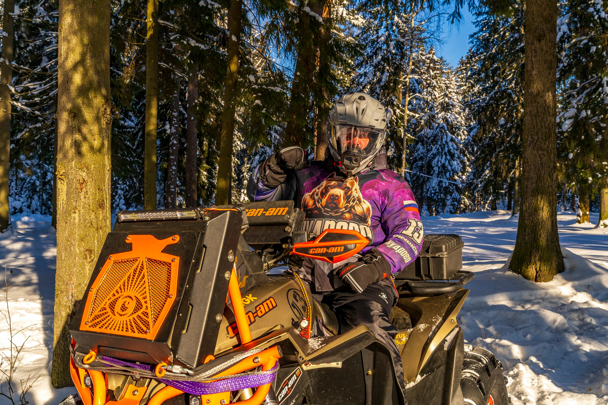 Кудрово ATV. Графический дизайнер Илья Левченко