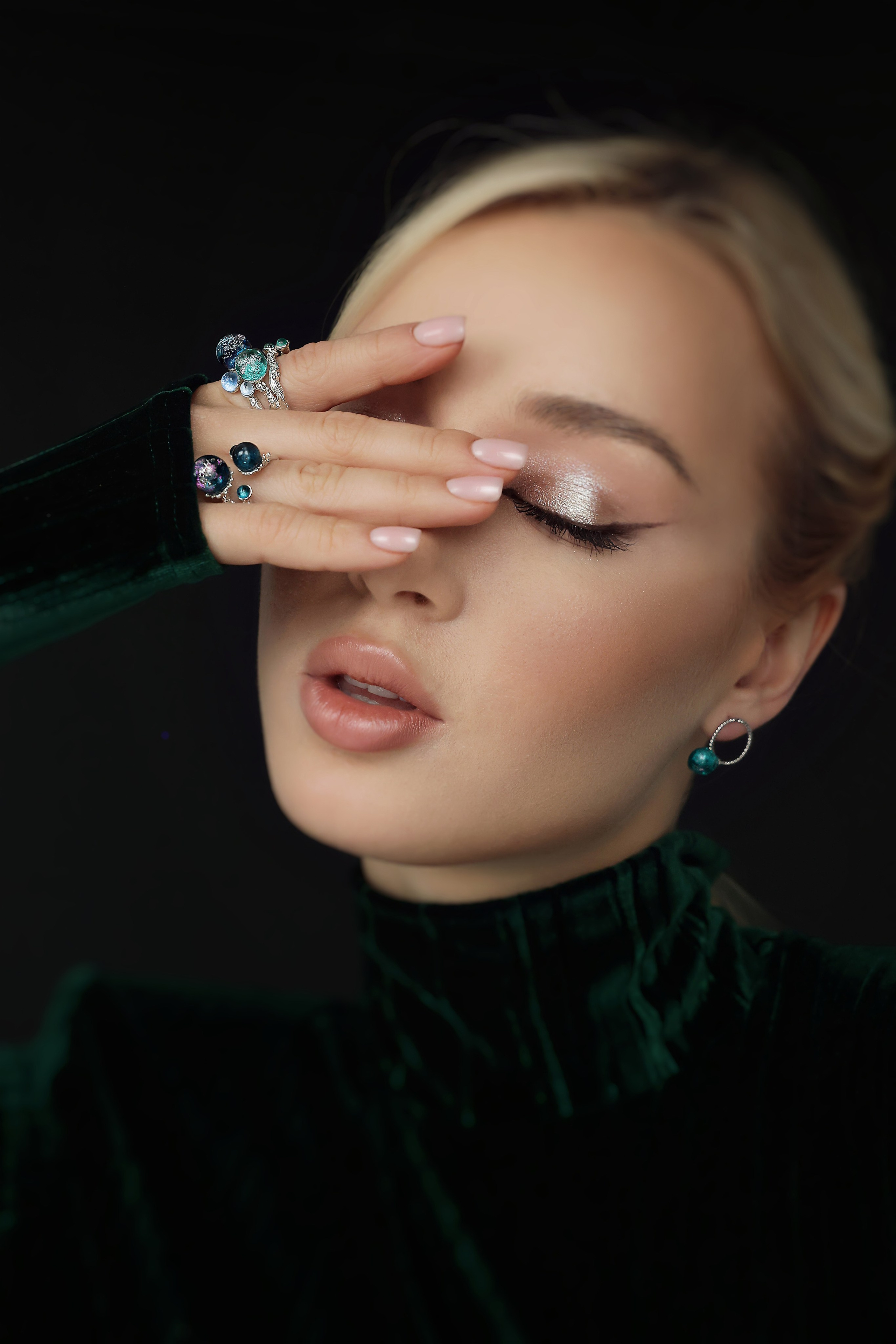 Рекламный фотограф в Москве Антон Артюшин