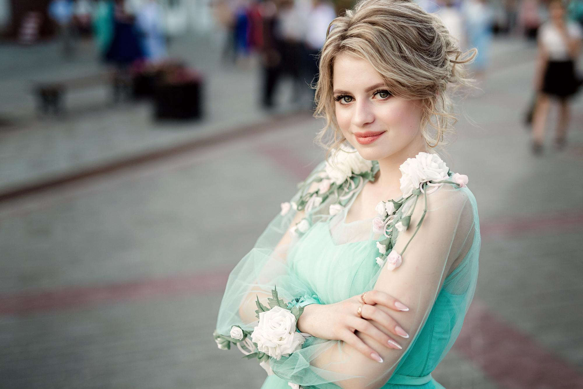 Фотограф на выпускной. Свадебный репортажный и фуд фотограф в Барнауле Гайфулин Виталий