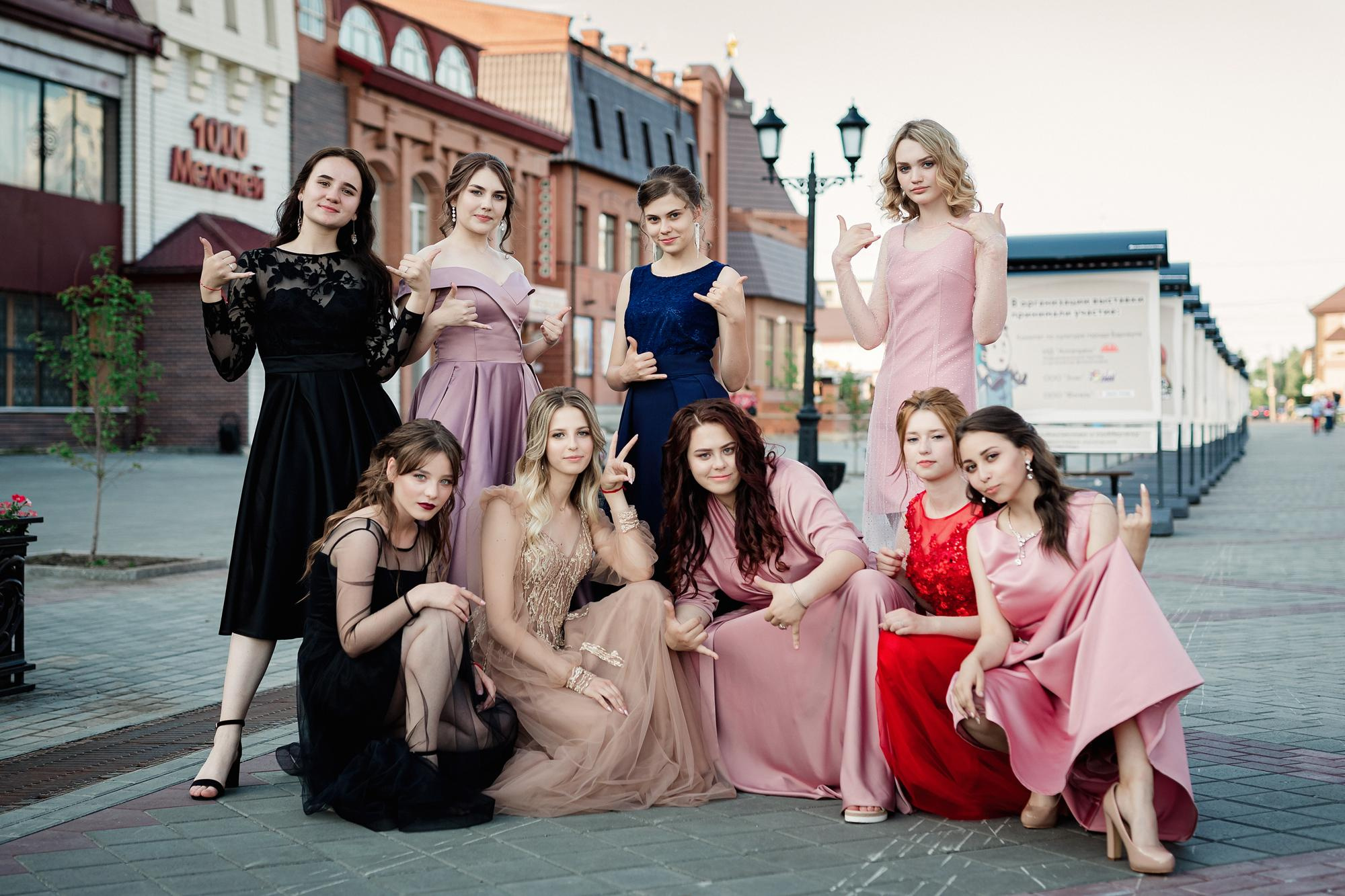 Фотограф на выпускной. Свадебный репортажный и фуд фотограф в Барнауле Гайфулин Виталий