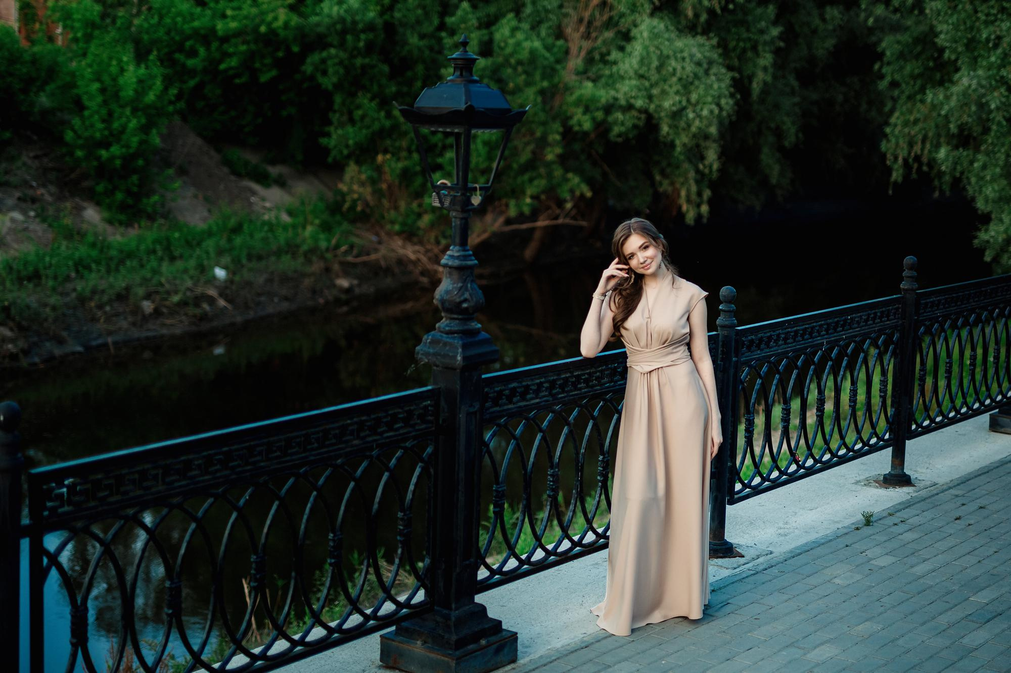 Фотограф на выпускной. Свадебный репортажный и фуд фотограф в Барнауле Гайфулин Виталий