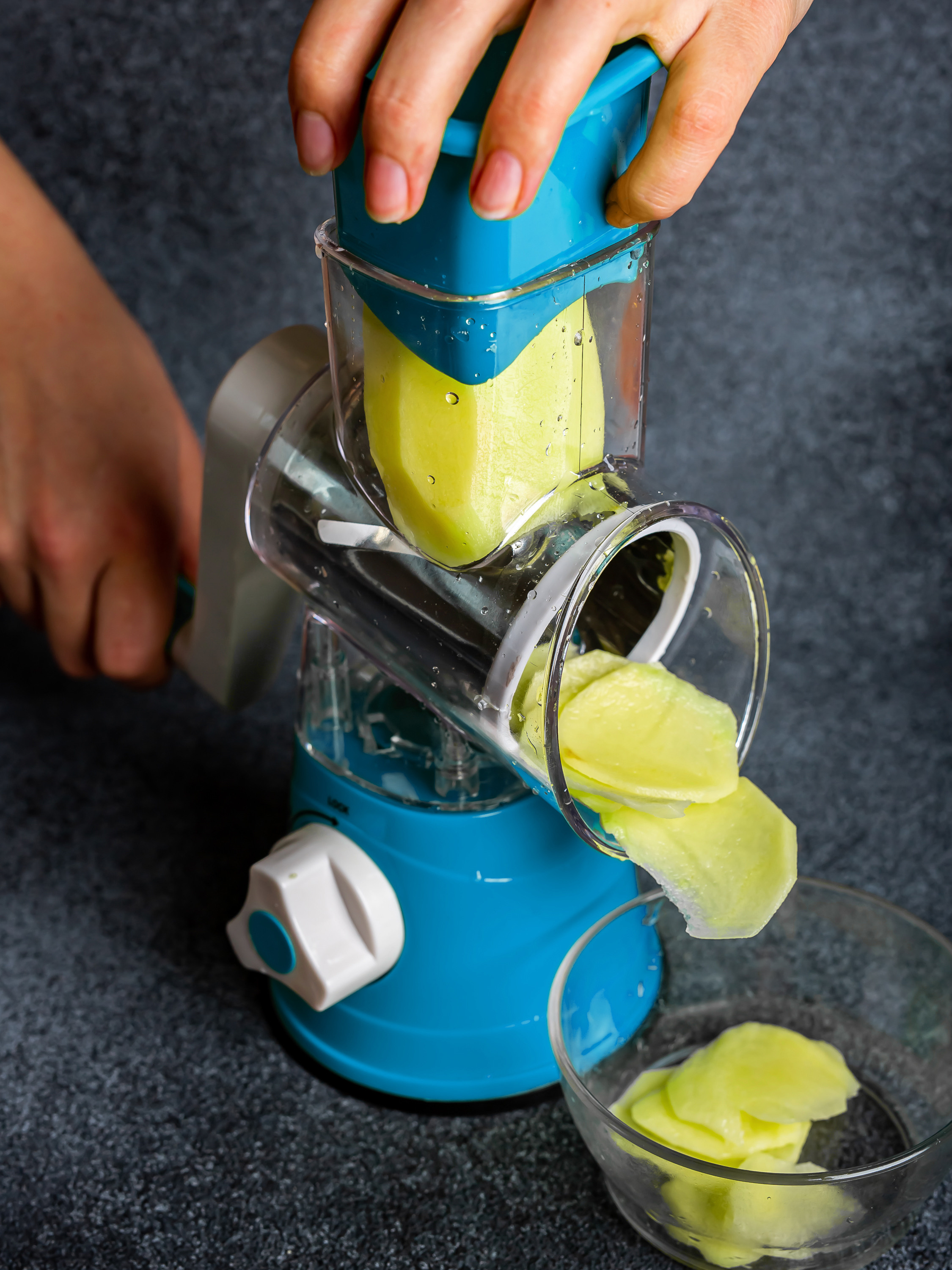 Фотограф для маркетплэйсов вб и озон вайлдбериз и озон