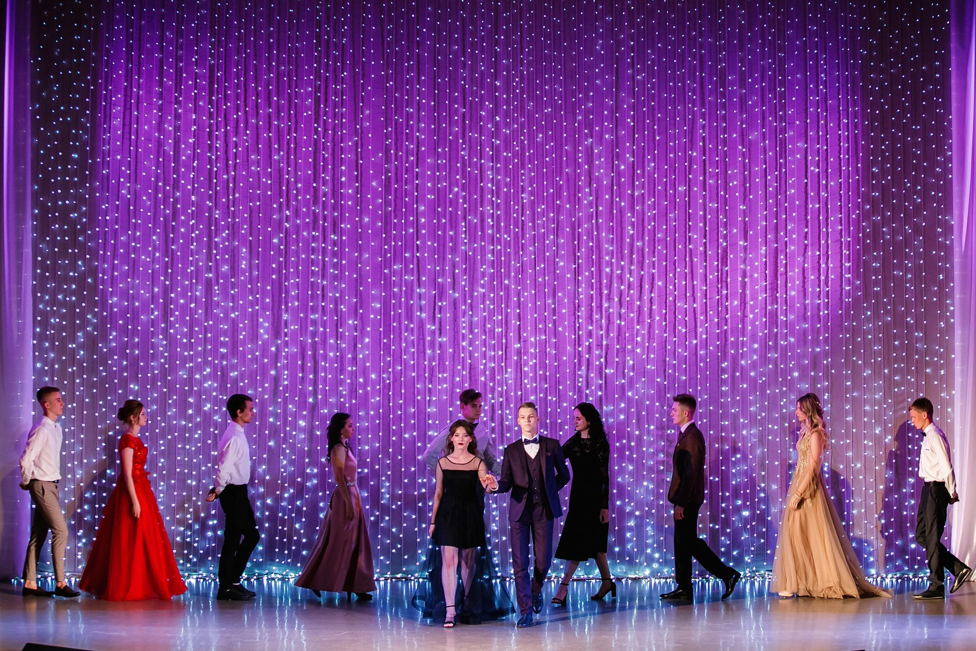 Фотограф на выпускной. Свадебный репортажный и фуд фотограф в Барнауле Гайфулин Виталий