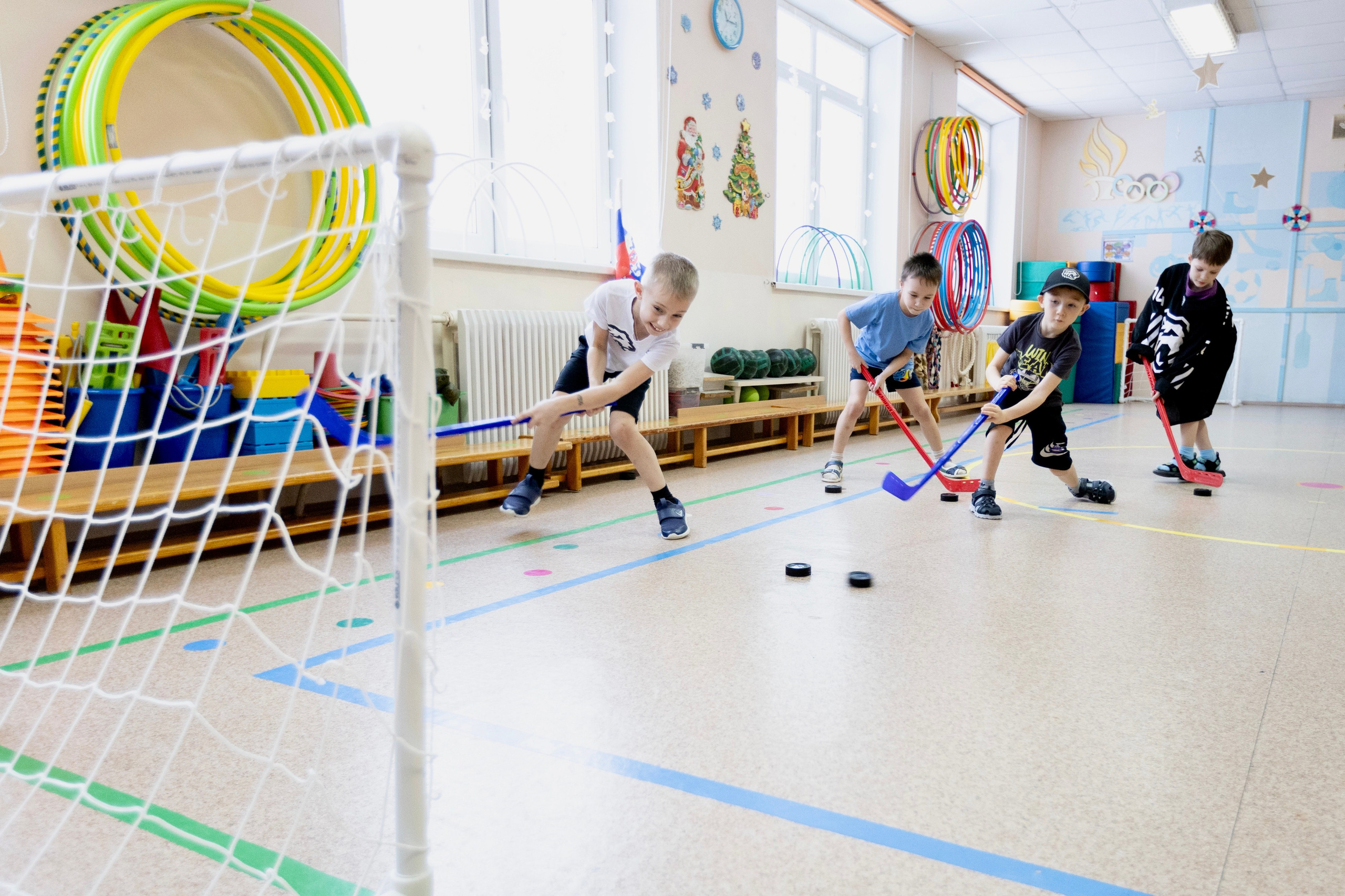 Екатерина Екимова. Педагог по физкультуре в детском саду и болельщица хоккейного клуба «Трактор». Репортажный фотограф Наталья Лапцевич