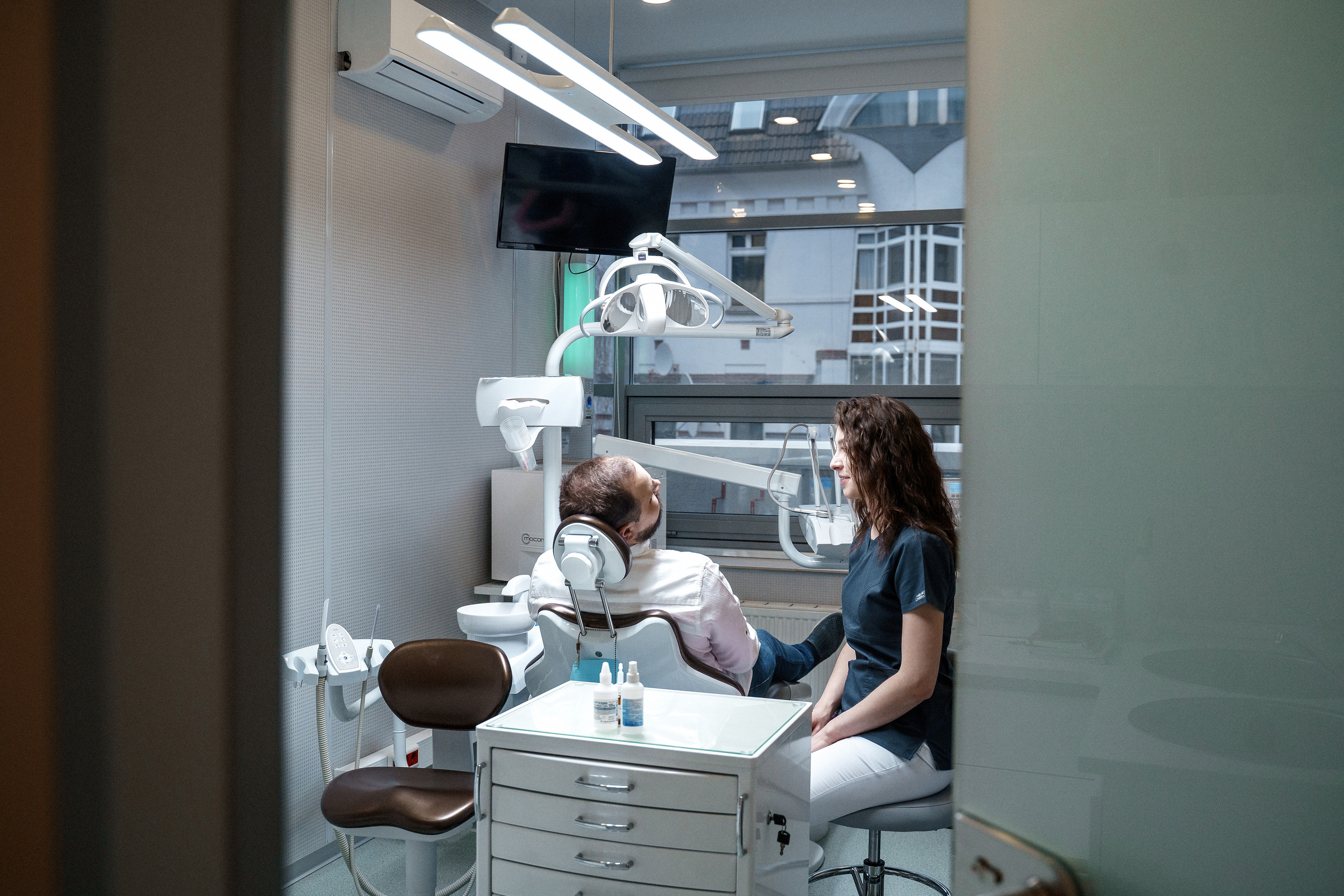 Стоматологическая клиника Хитрин и Ко. Портретный фотограф в Нижнем Новгороде, Санкт-Петербурге Лена Зверева