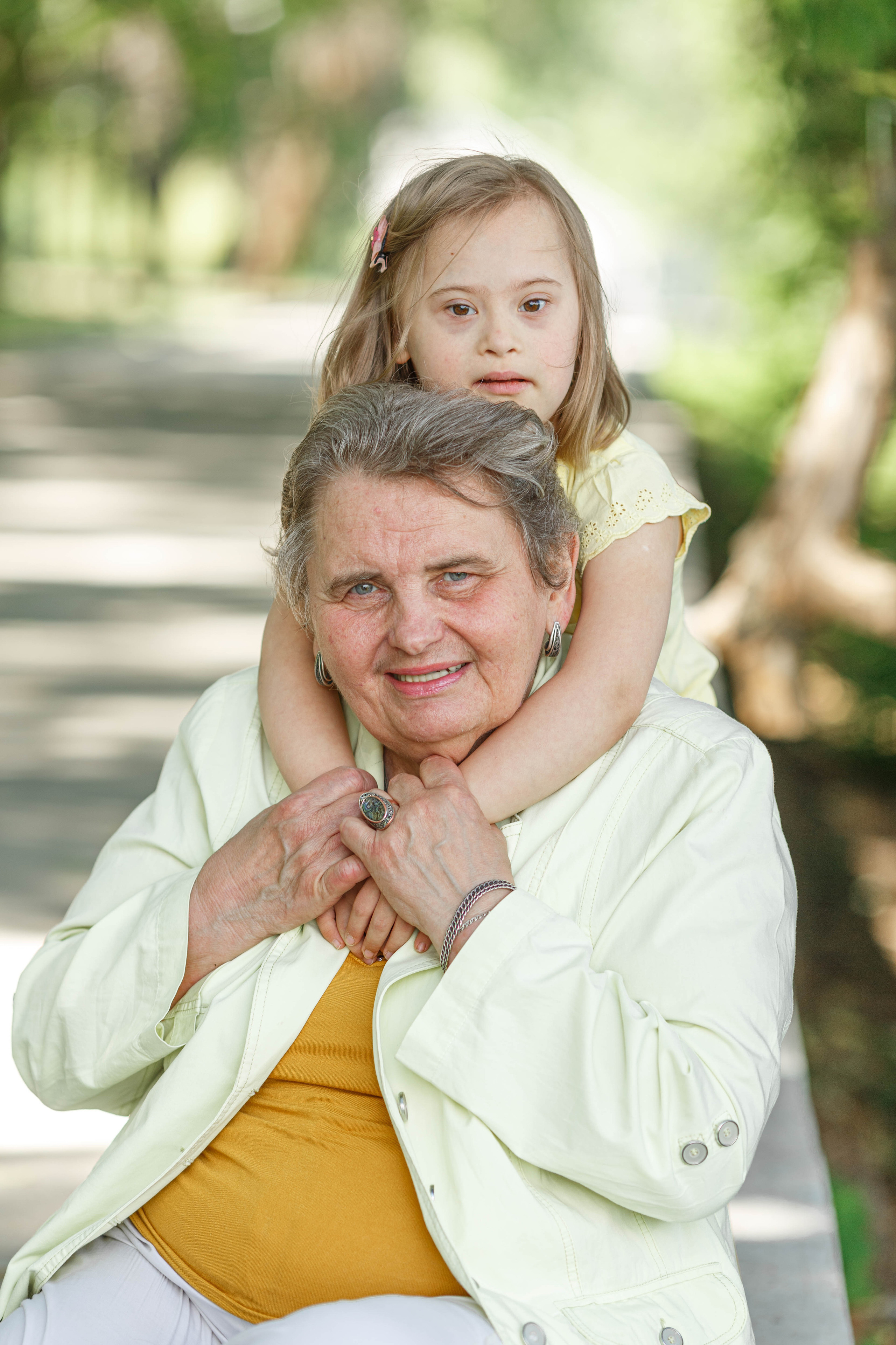 СОЛНЕЧНАЯ ПРОГУЛКА ДЛЯ ТАИСИИ, ЕЕ МАМЫ И БАБУШКИ. Портретный фотограф в Нижнем Новгороде, Санкт-Петербурге Лена Зверева