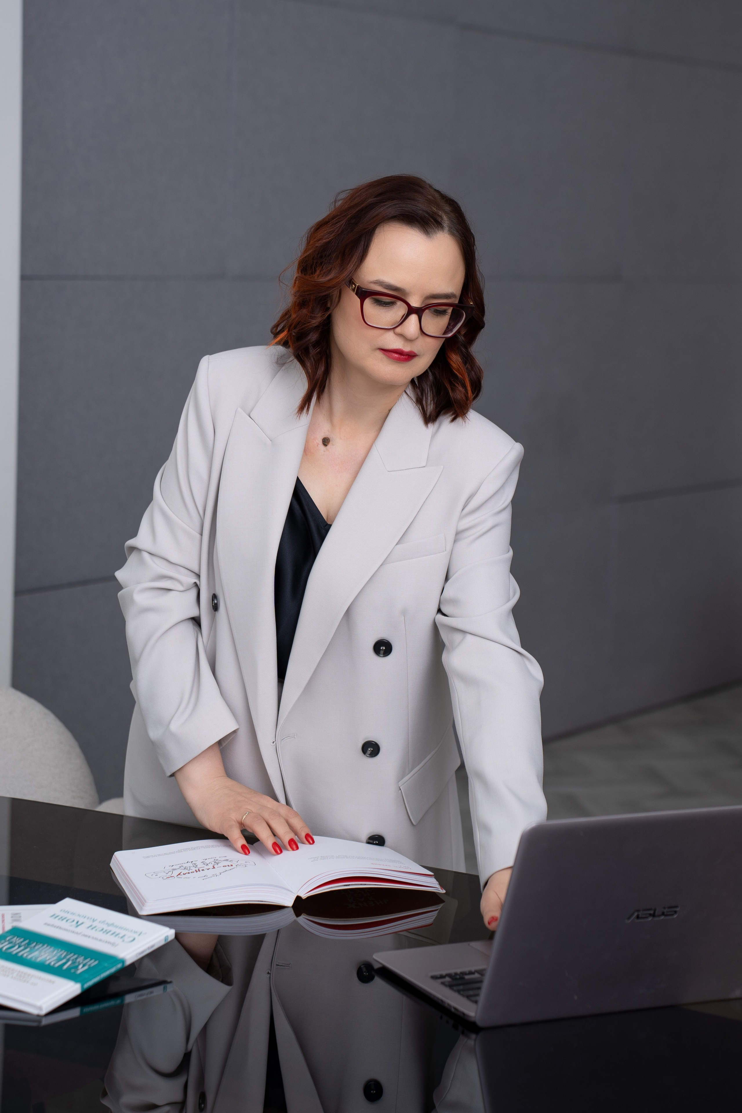 Карьерный коуч. Фотосессии в Москве. Фотограф Анна Михайлова