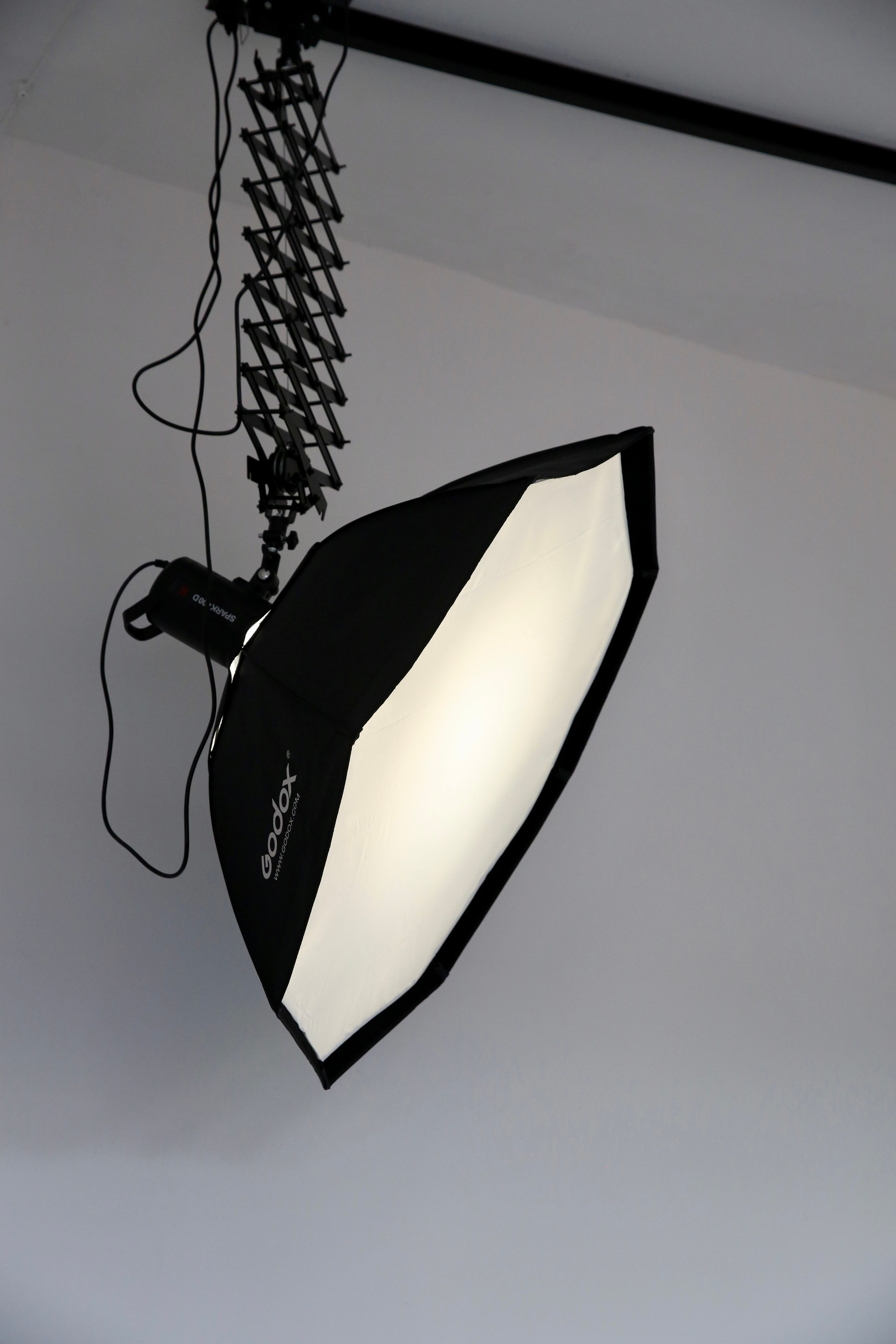 Услуги. Фотостудия Kstaty Kisel в городе Выкса. Студия с зеркалом и циклорамой