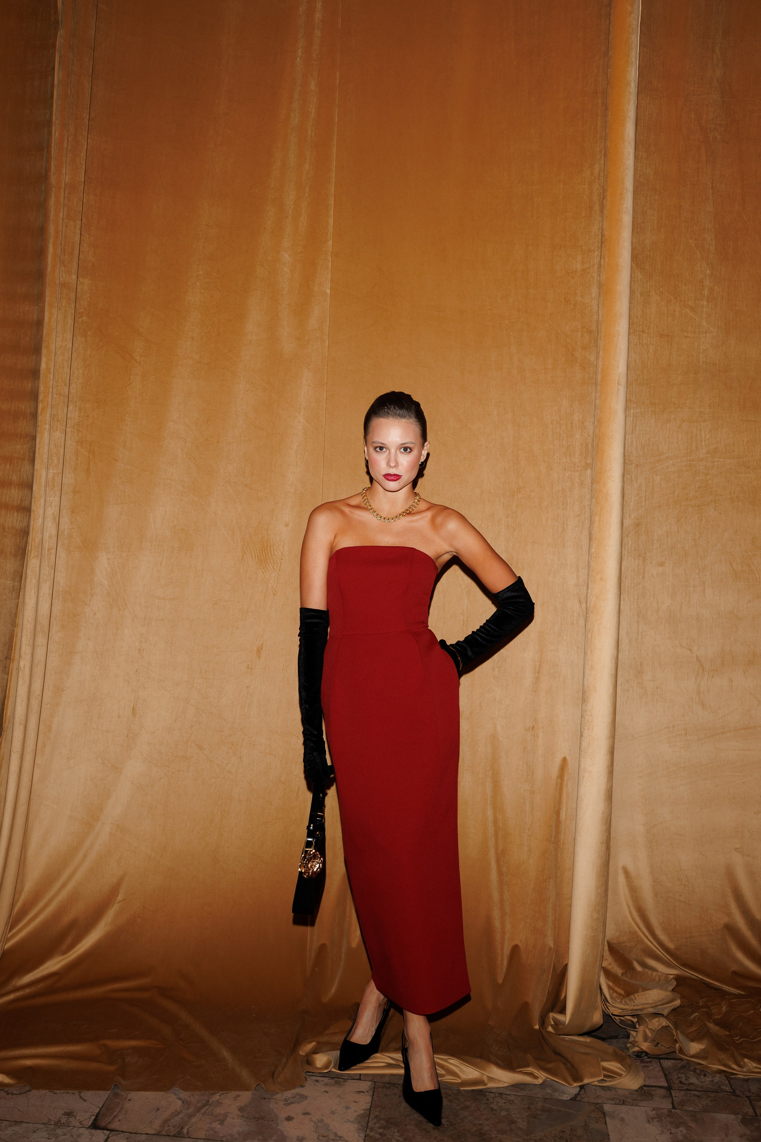 PARISIENNE. Lichi Fashion show. Aleksandr Tsukanov