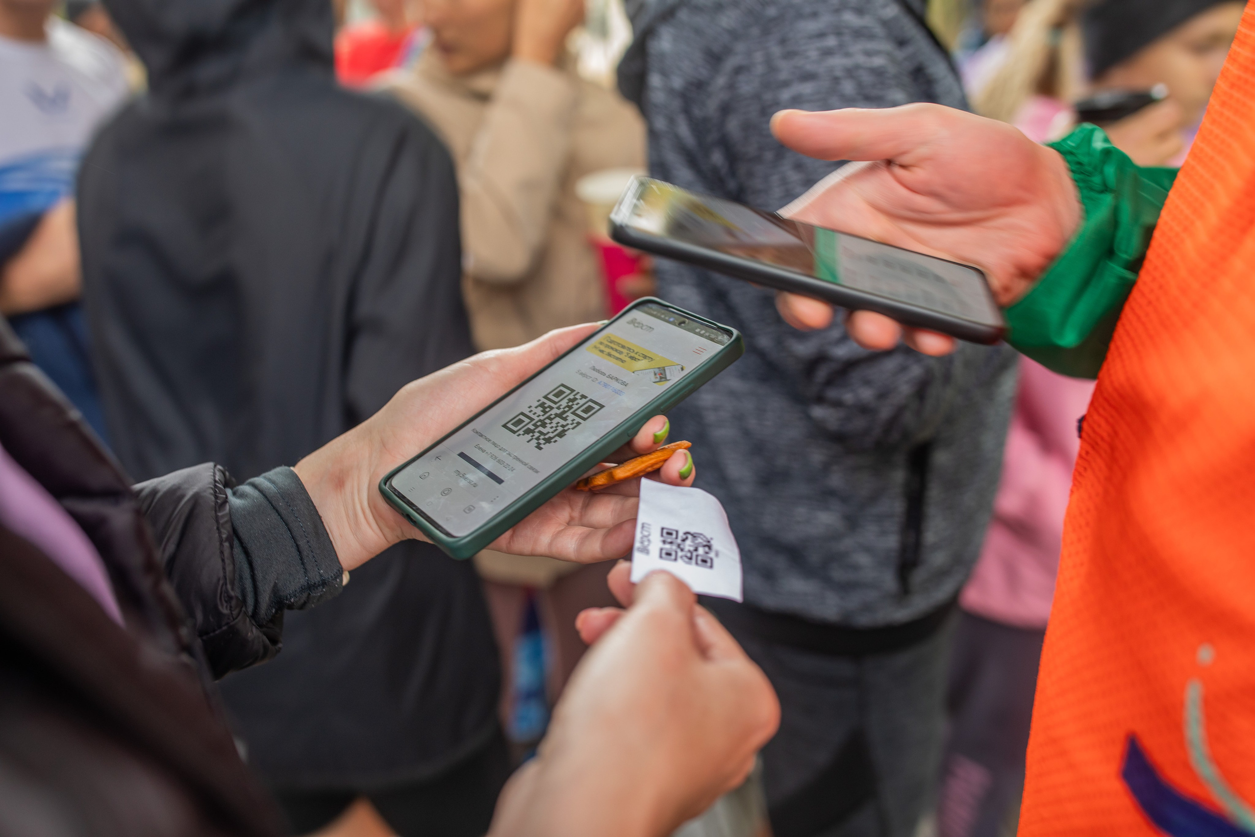 7 лет забегам 5 вёрст Химки 28.09.24. Фотограф Сергей Ловкий