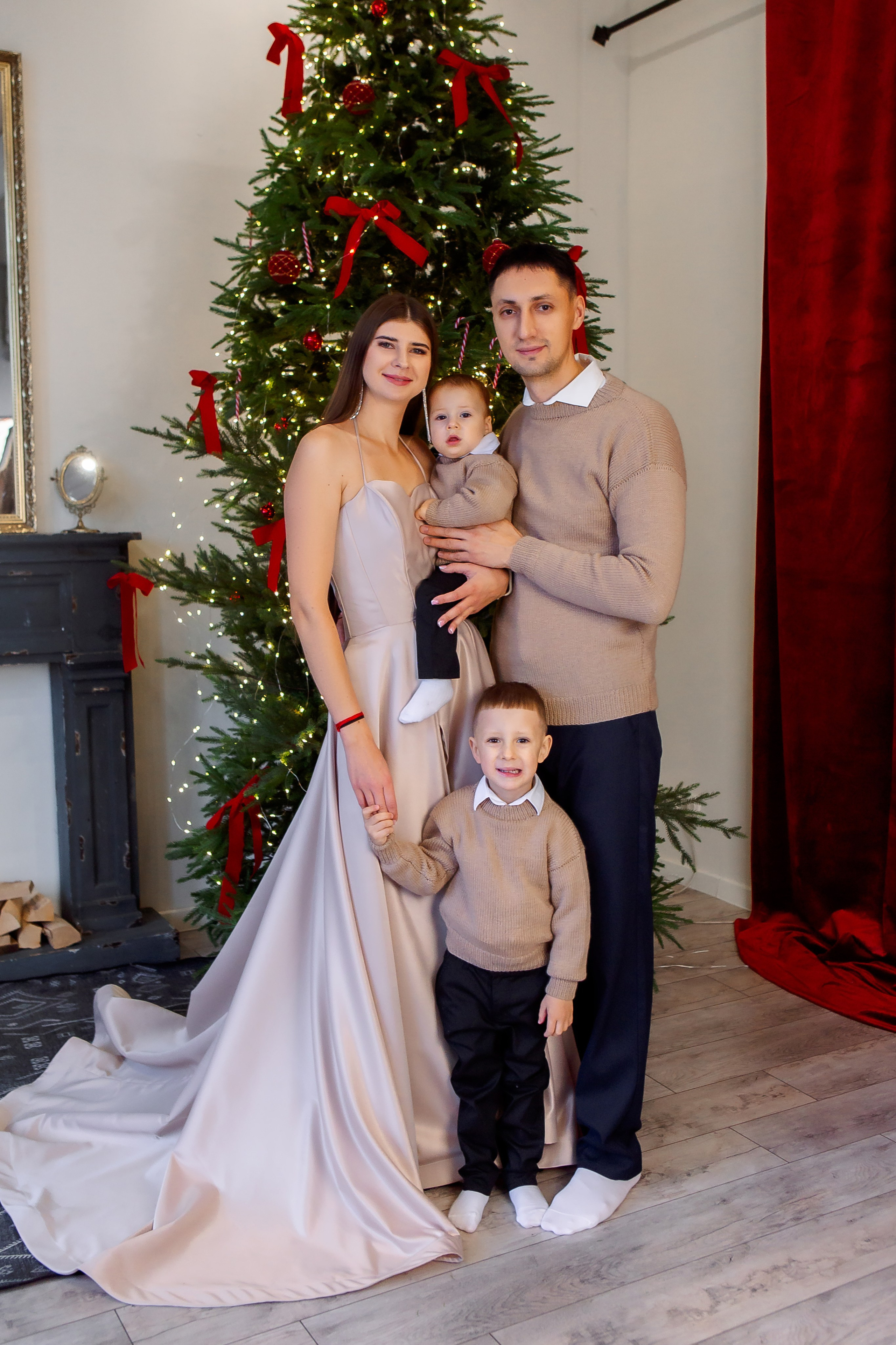 Илья Ксения Артем Павел. Семейный детский фотограф. Фотосессия в Минске