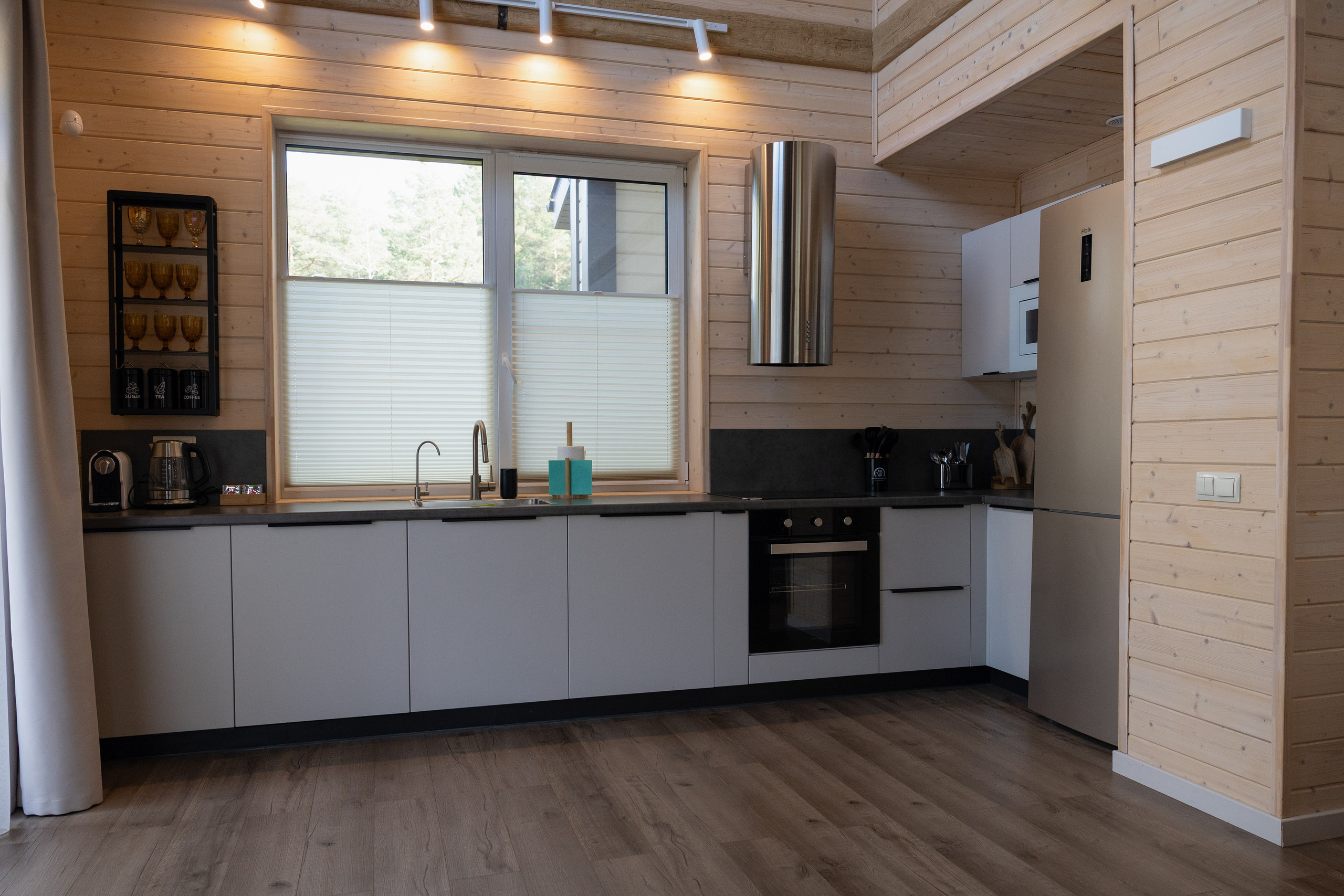 Фото для соцсетей и сайта базы отдыха «Лесная Ривьера». Фотограф в Санкт-Петербурге Вагнер Юлия