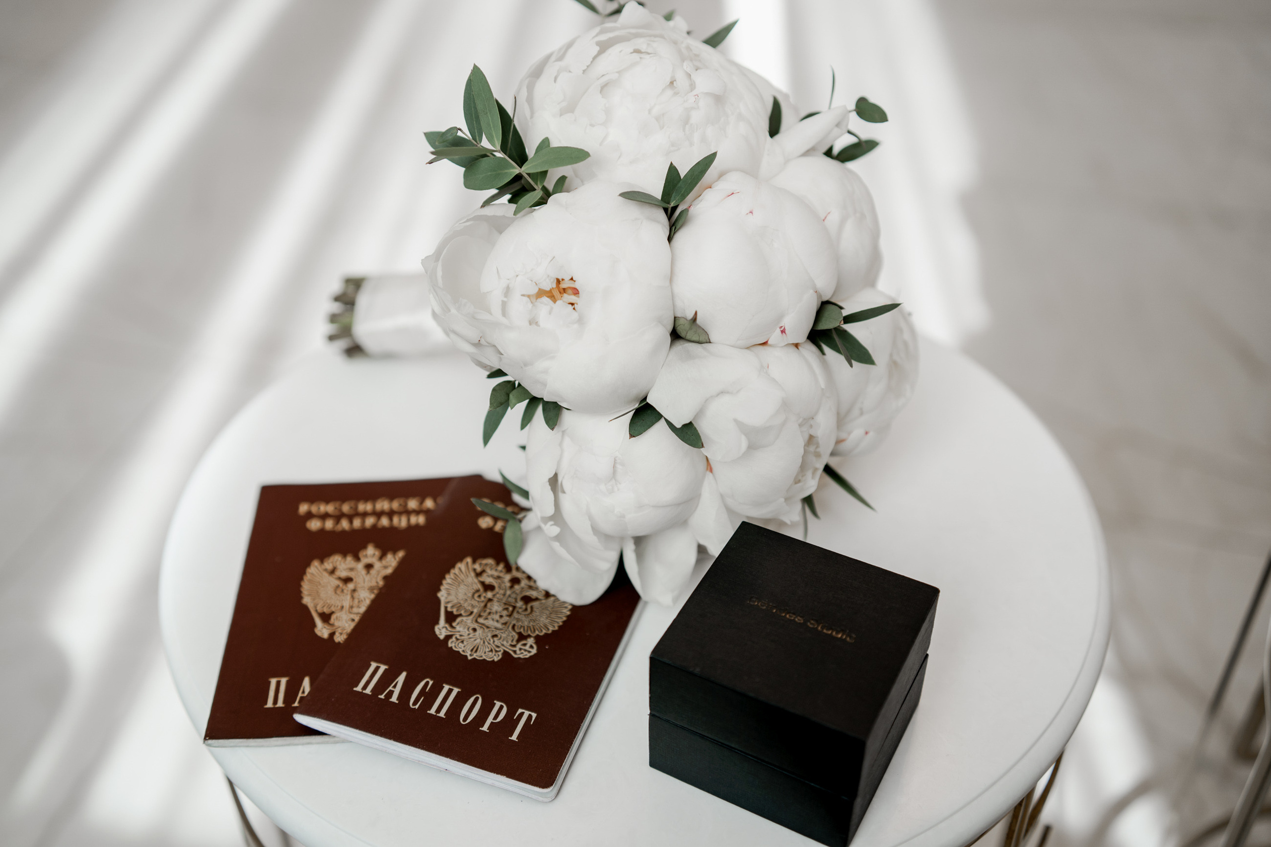 Фотосессия утра невесты в Рэдиссон Блу Олимпийский. Свадебный и семейный фотограф в Москве Светлана Зоткина