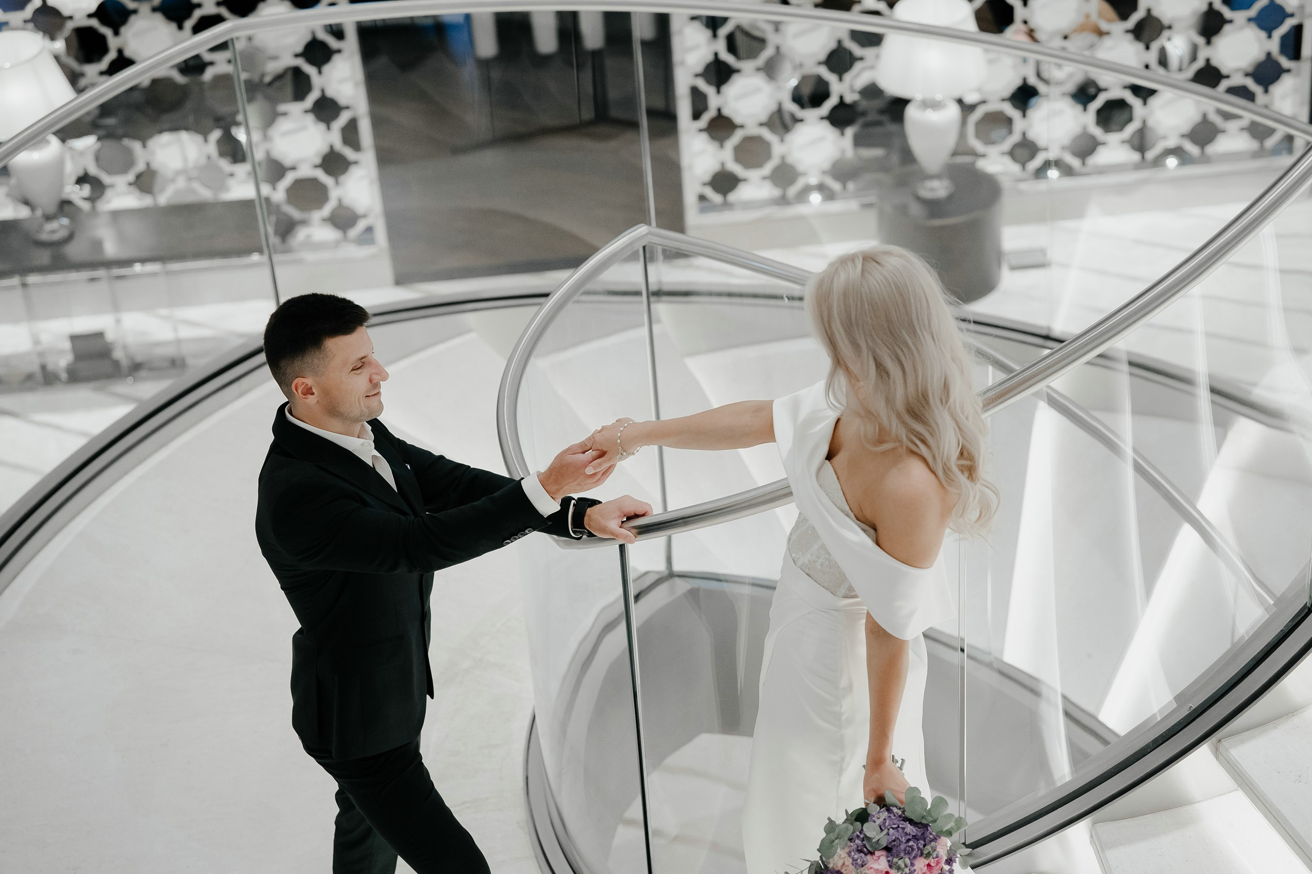 Свадебная фотосъемка утро невесты в отеле Hyatt Regency. Свадебный и семейный фотограф в Москве Светлана Зоткина