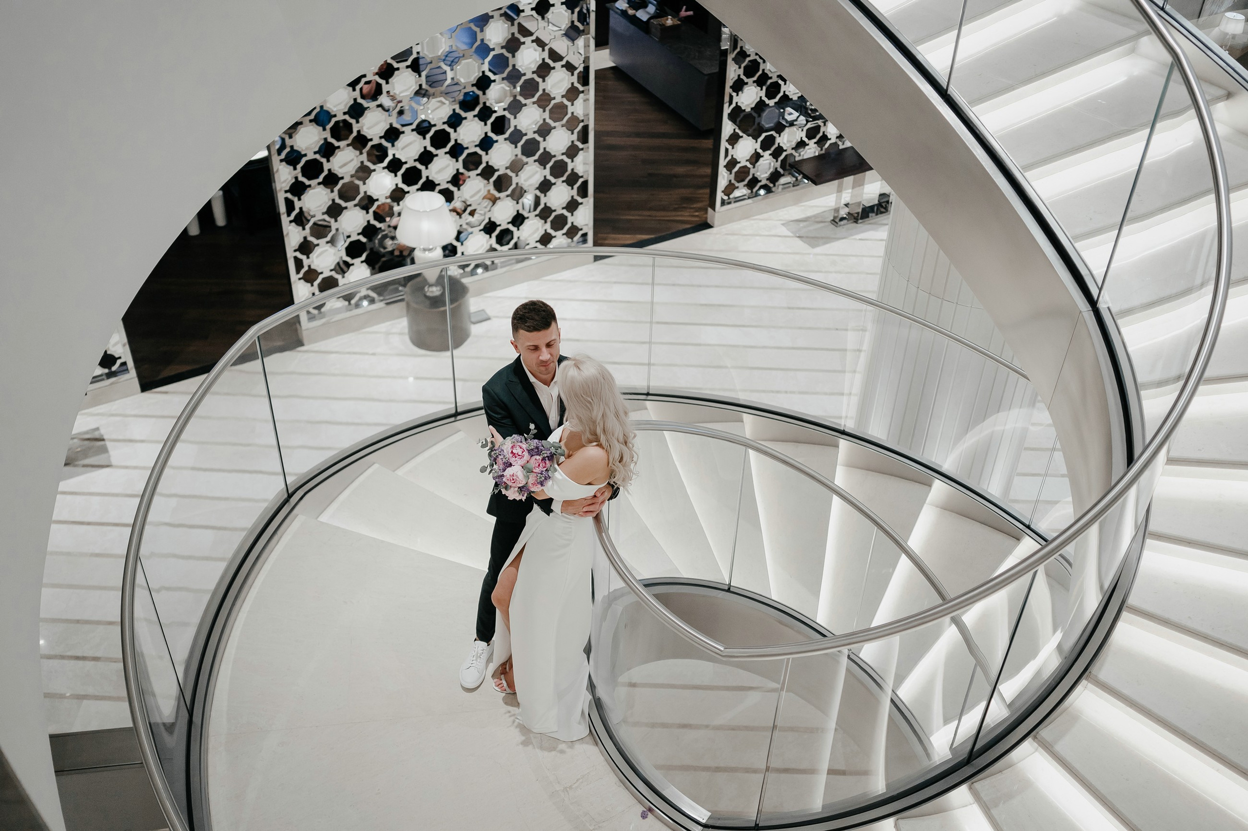 Свадебная фотосъемка утро невесты в отеле Hyatt Regency. Свадебный и семейный фотограф в Москве Светлана Зоткина