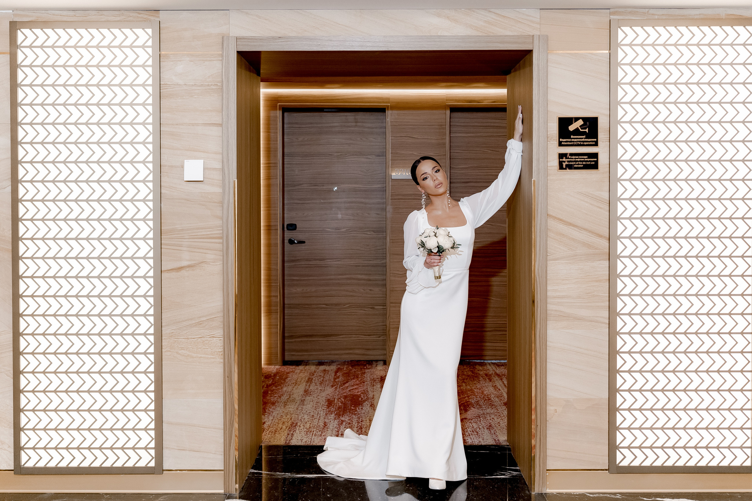 Фотосессия утра невесты в Рэдиссон Блу Олимпийский. Свадебный и семейный фотограф в Москве Светлана Зоткина