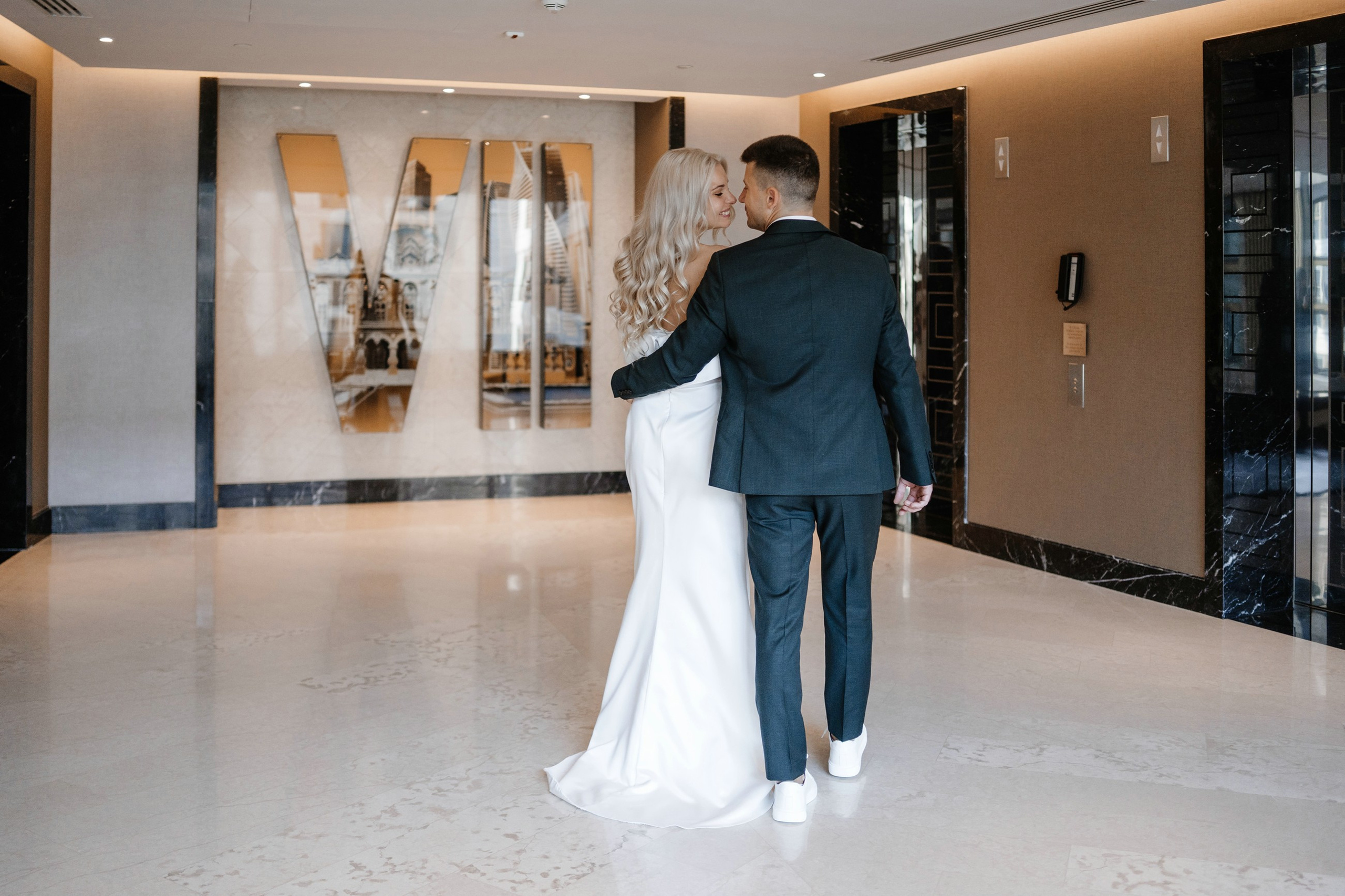 Свадебная фотосъемка утро невесты в отеле Hyatt Regency. Свадебный и семейный фотограф в Москве Светлана Зоткина