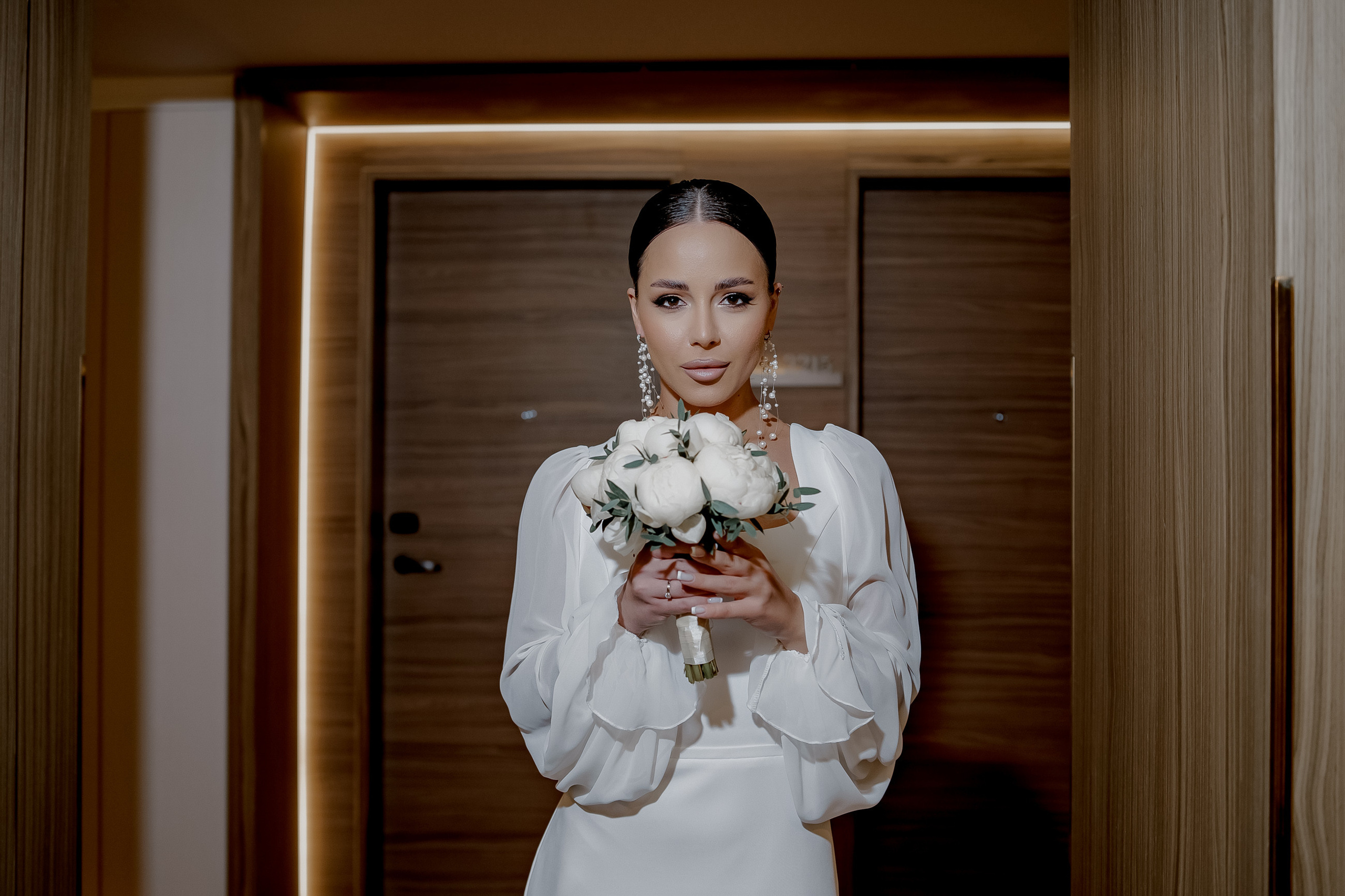 Фотосессия утра невесты в Рэдиссон Блу Олимпийский. Свадебный и семейный фотограф в Москве Светлана Зоткина