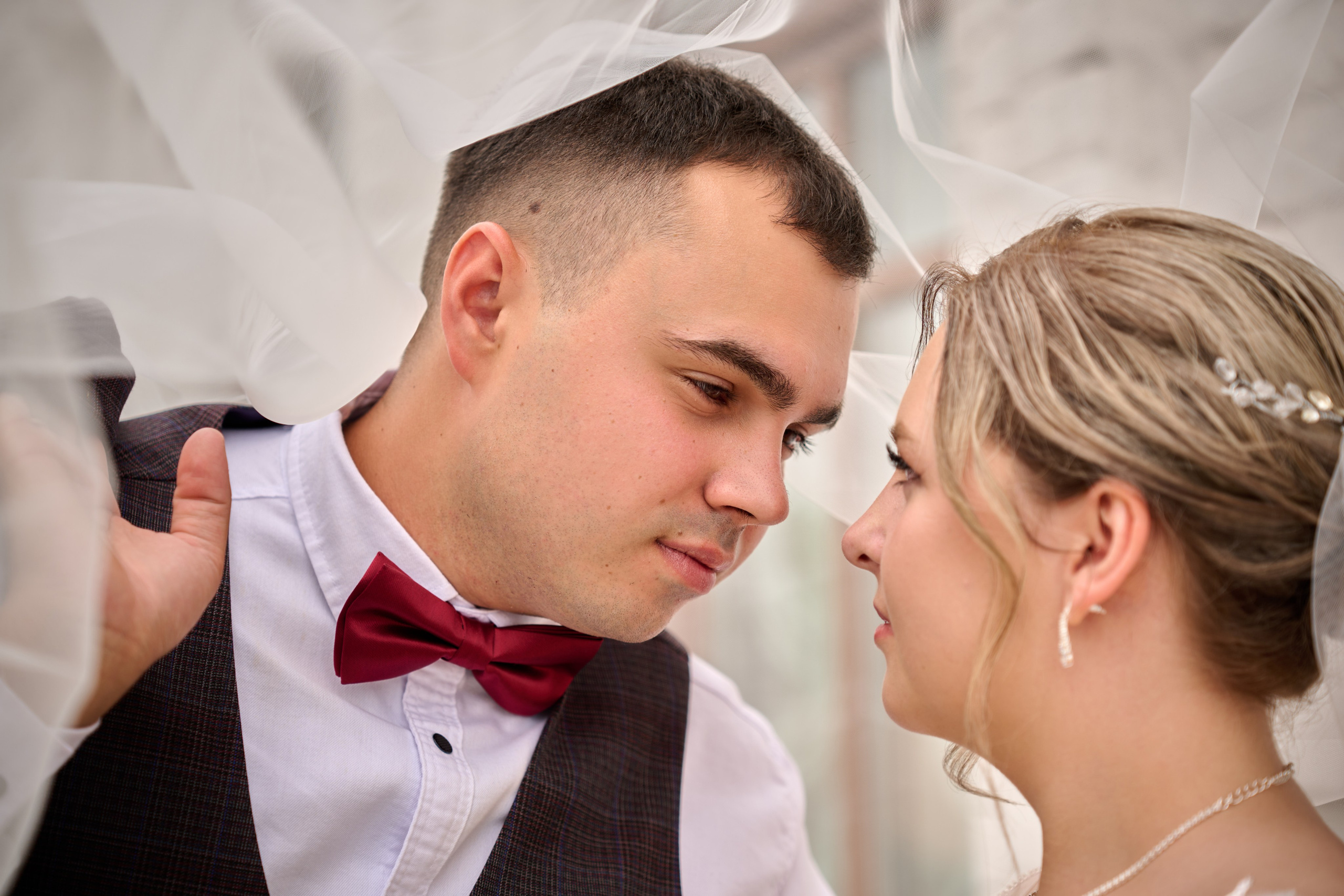 Свадебная фотосессия Ильи и Евгении в Старом Осколе. Профессиональный фотограф Старый Оскол, Губкин — свадьба, венчание, крещение, юбилей и день рождения