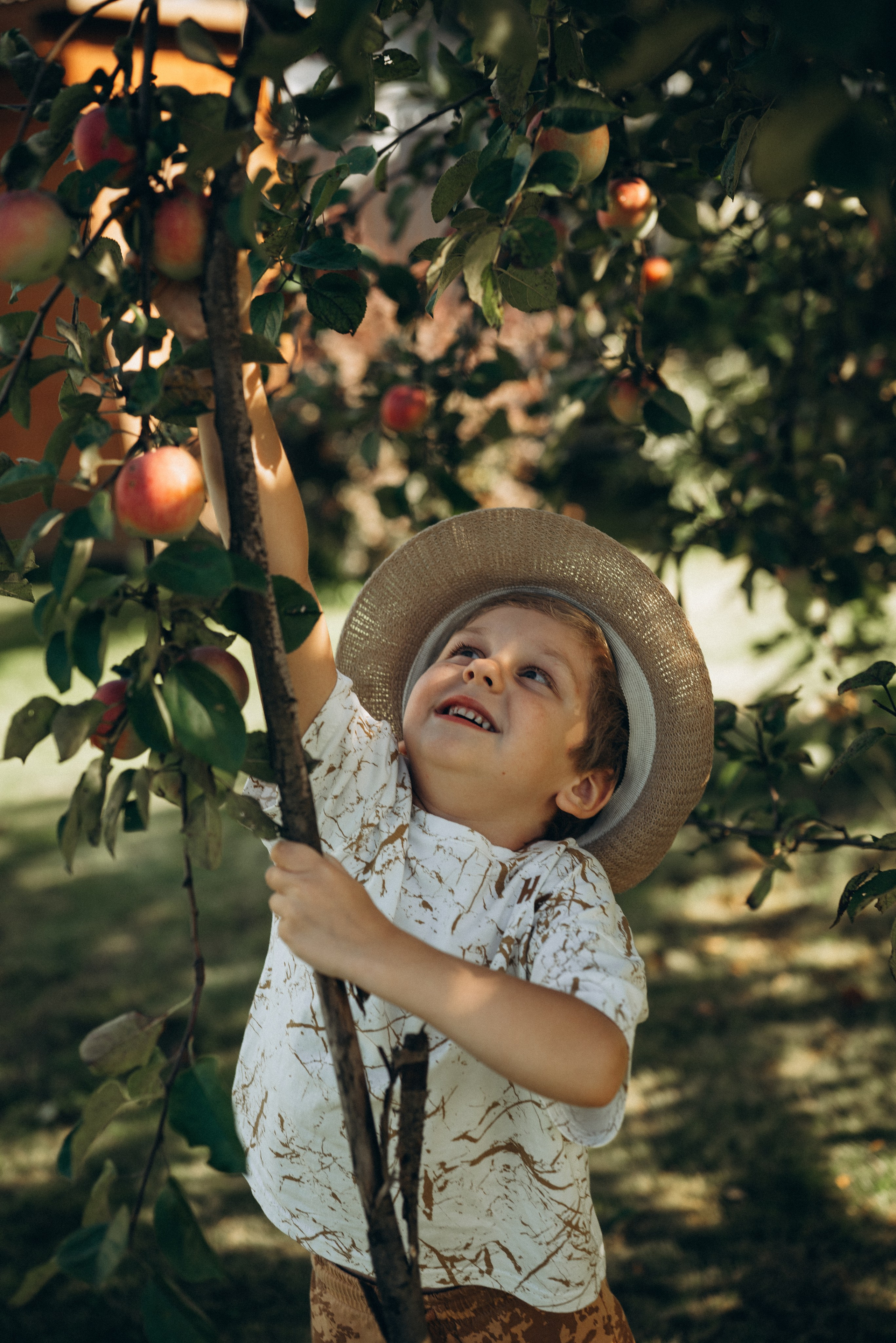 Маленький садовник. Семейный фотограф в Москве Дарья Пузикова