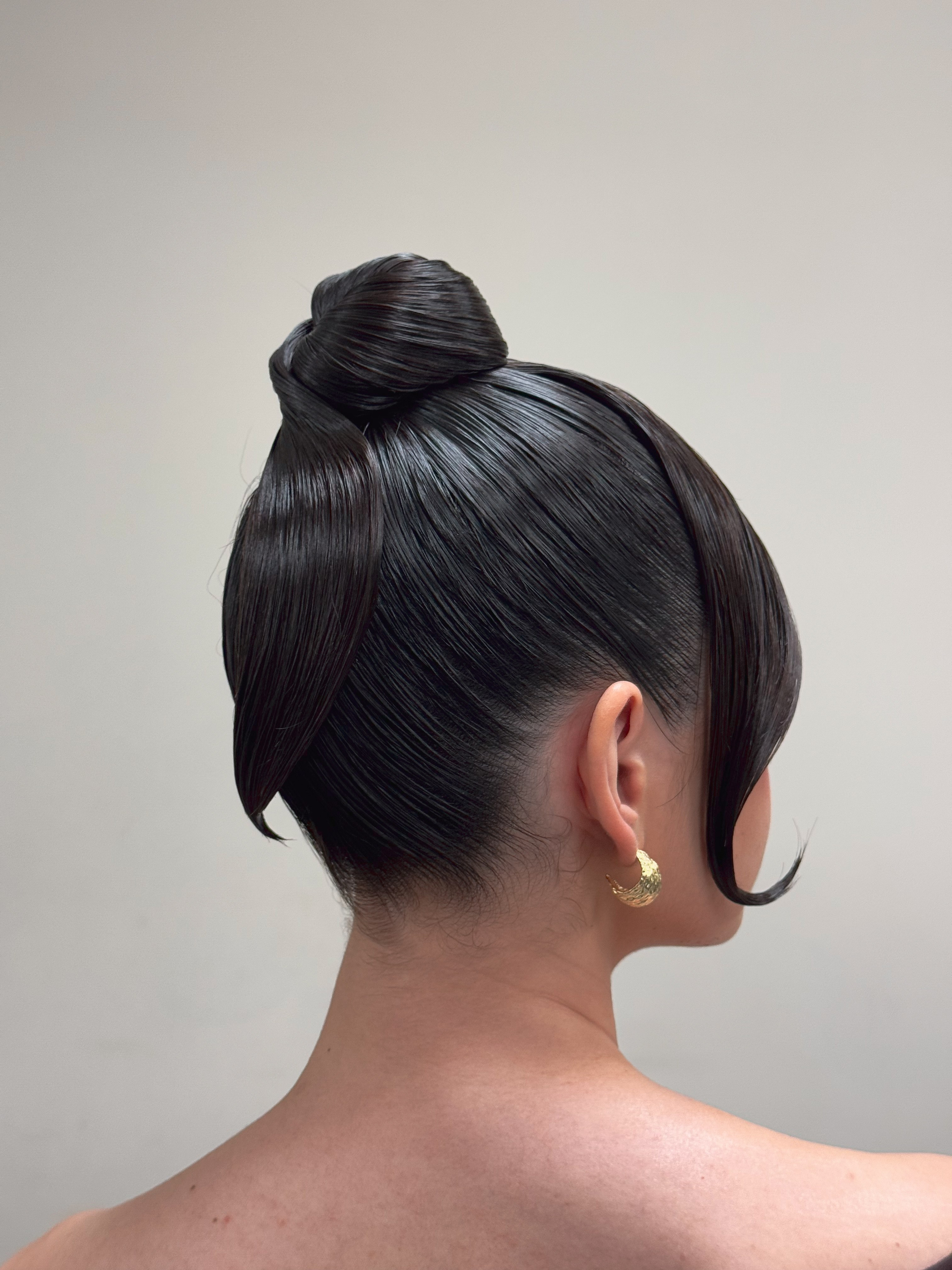 Свадебный визажист и стилист по прическам в Москве