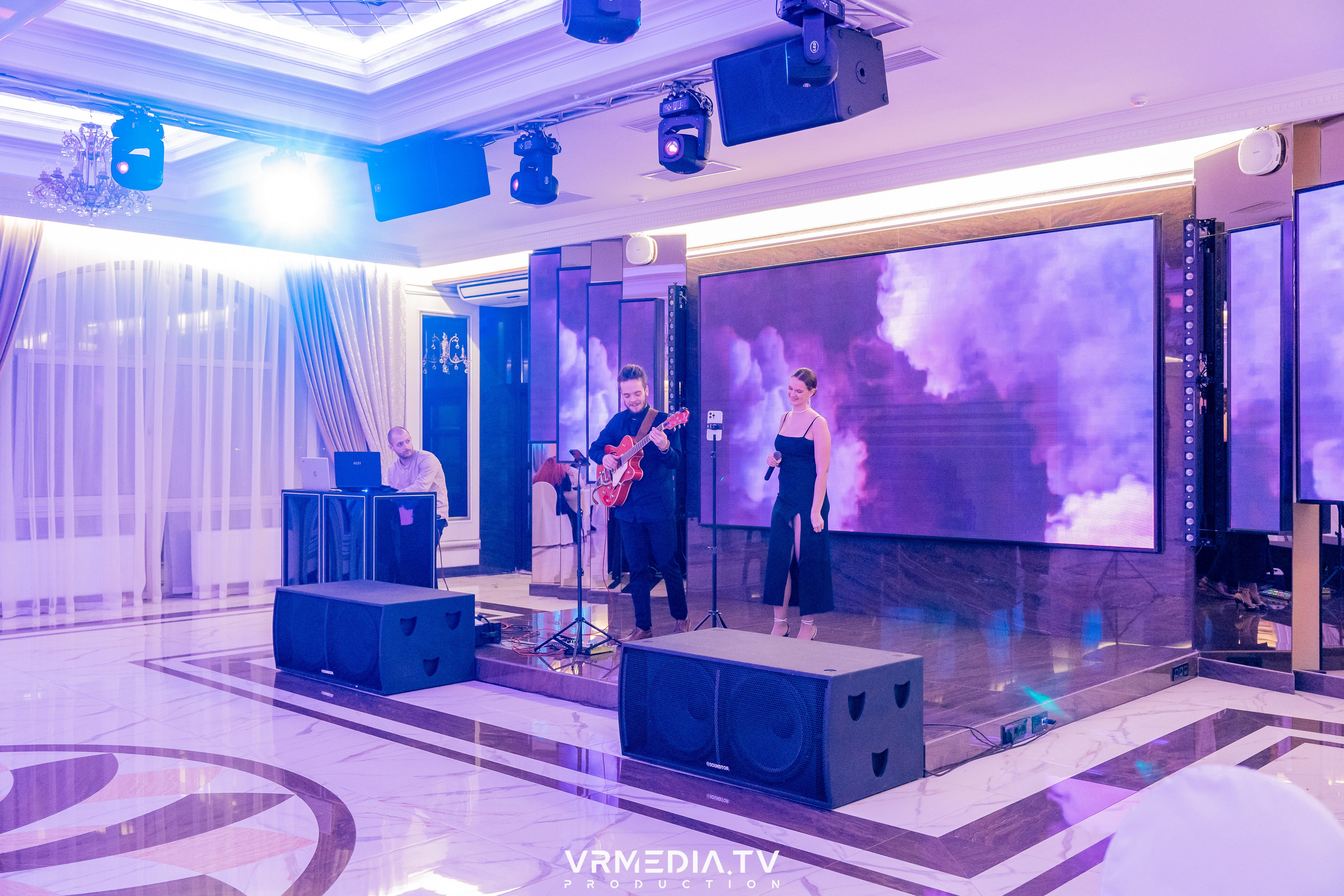 День всех влюбленных в ресторане «Лазурный Берег»