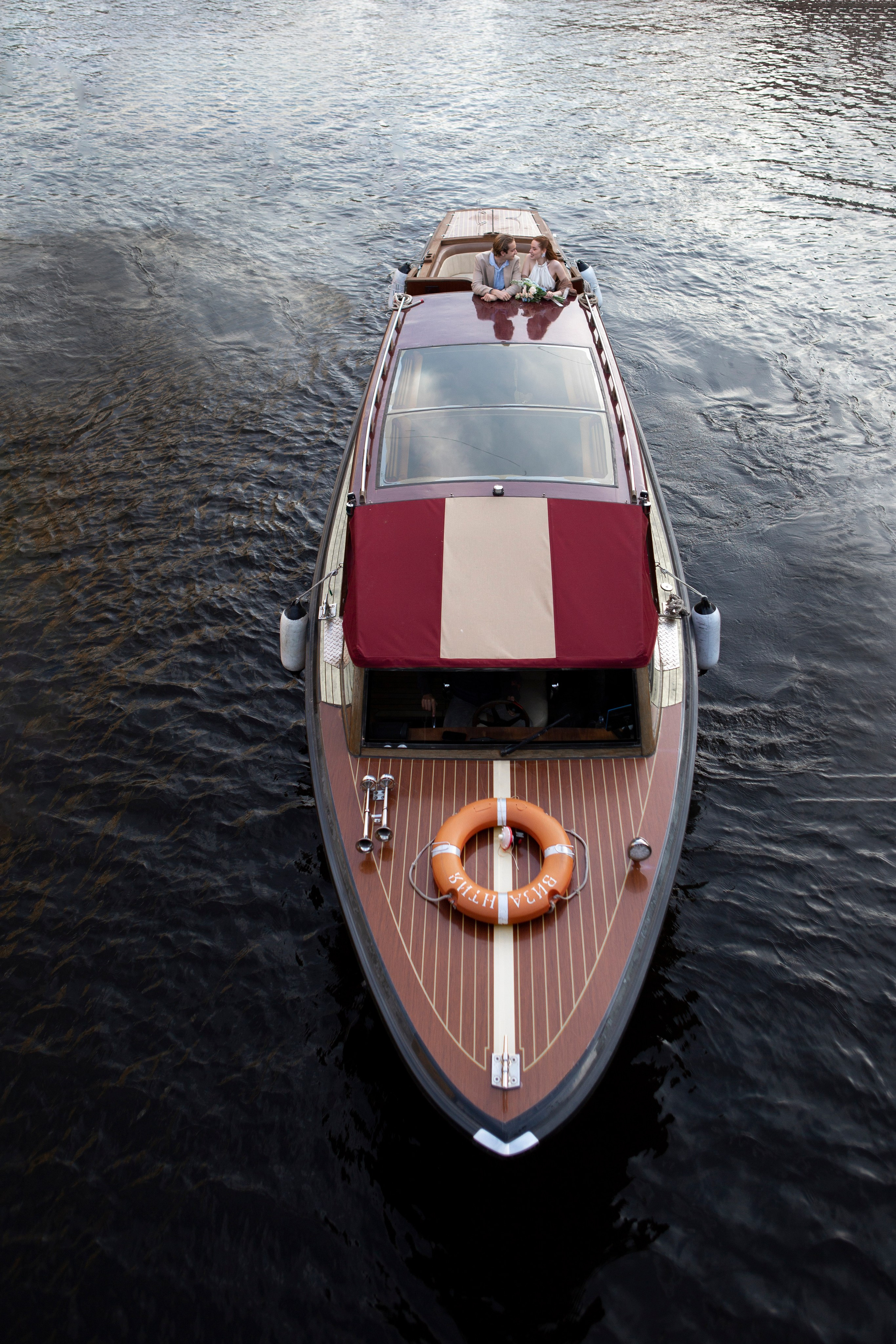 Диана и Сава на яхте. Фотограф Лесозаводск/Хабаровск