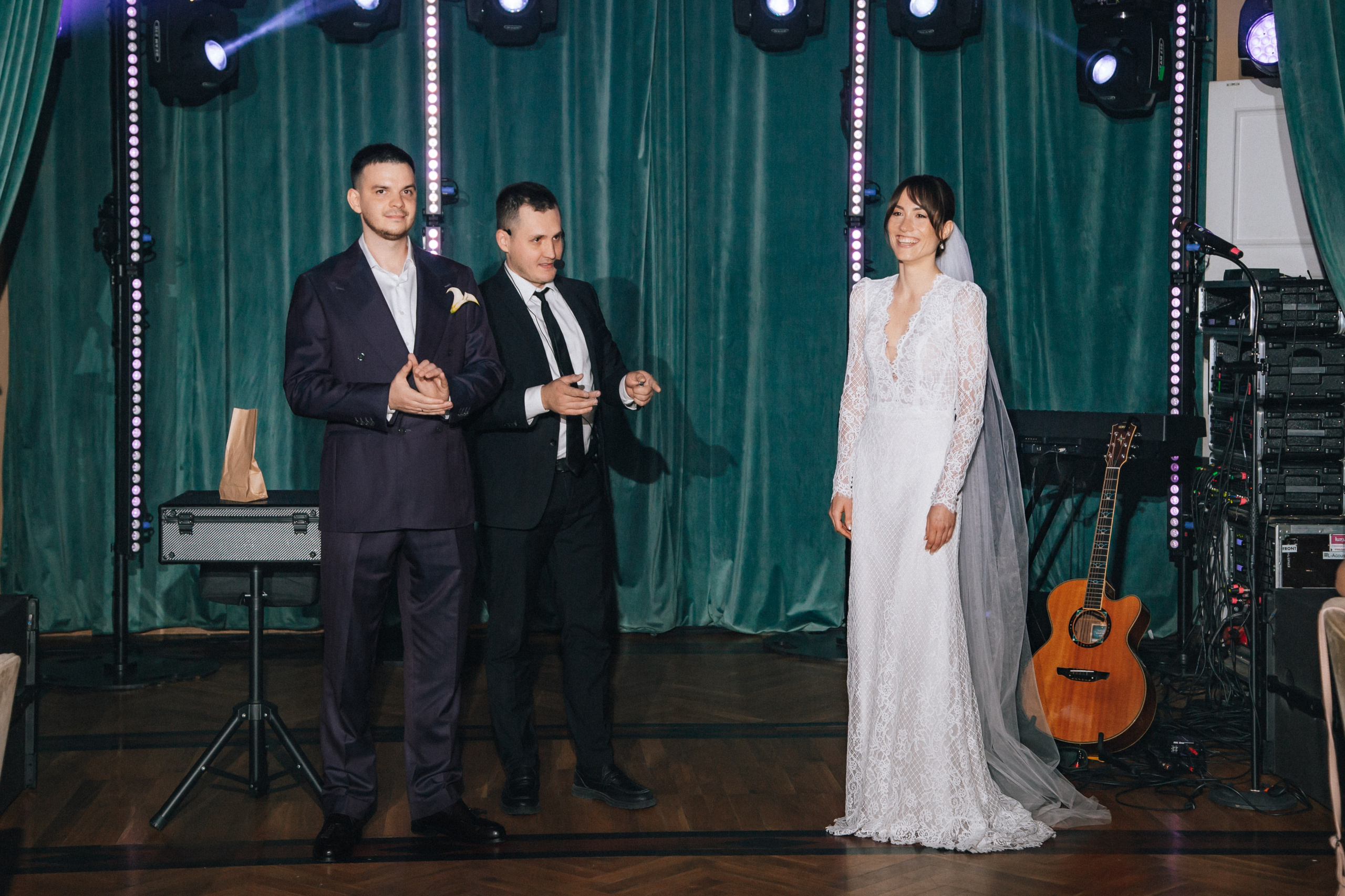 Свадьба с церемонией в ресторане Волга-Волга. FOTOZ Studio / Фотовидеомейкер Андрей Смирнов