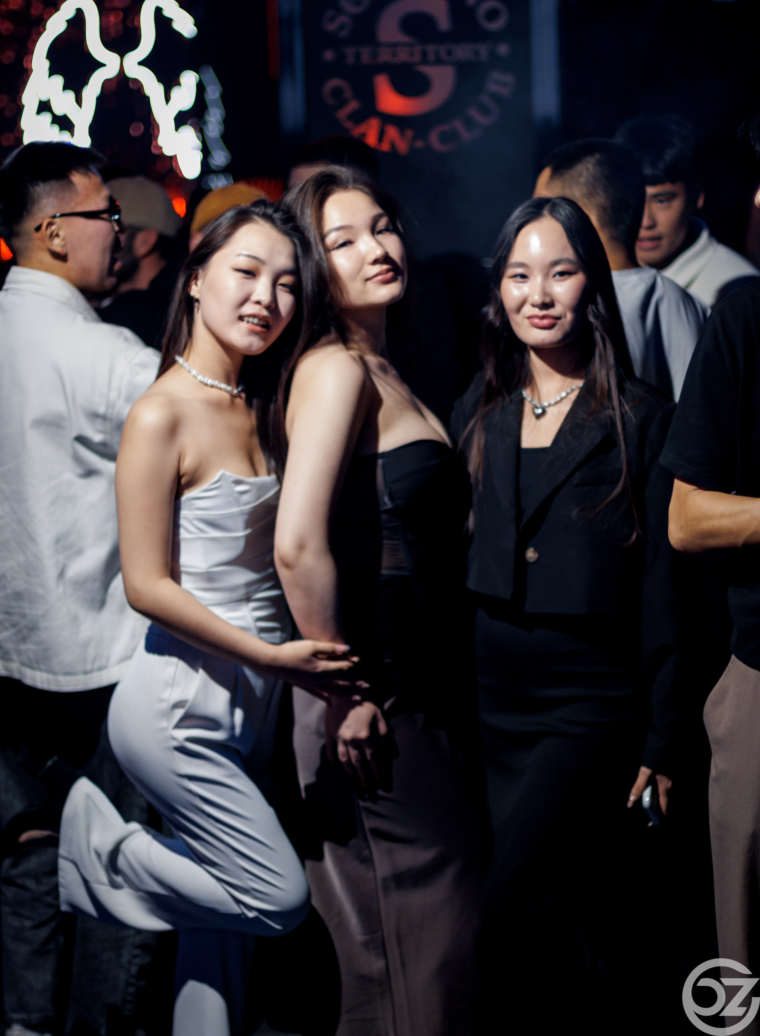 Olon Zon — Club Soprano. Свадебный фотограф в Иркутске Бобылев Никита